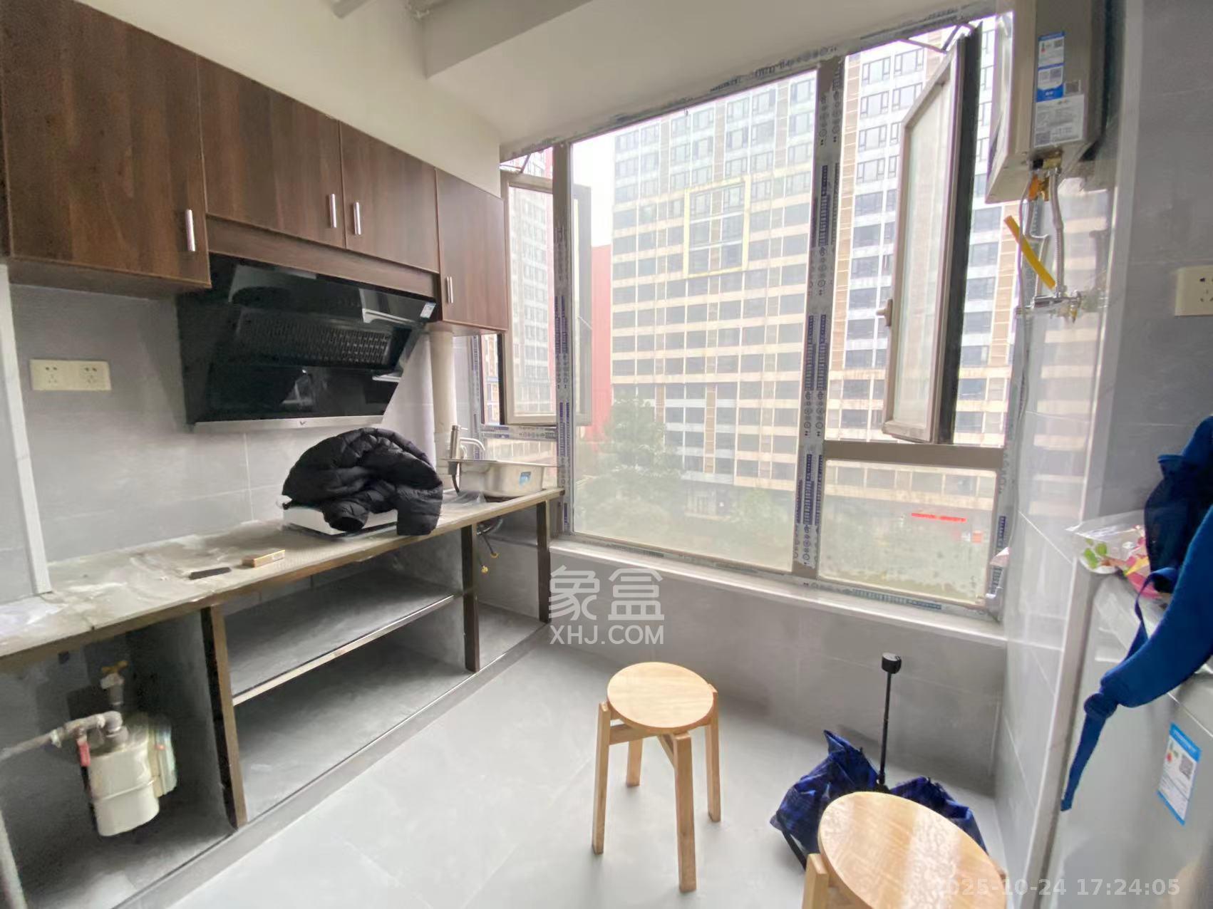 怡海星城  1室1厅1卫    1000.0元/月室内图