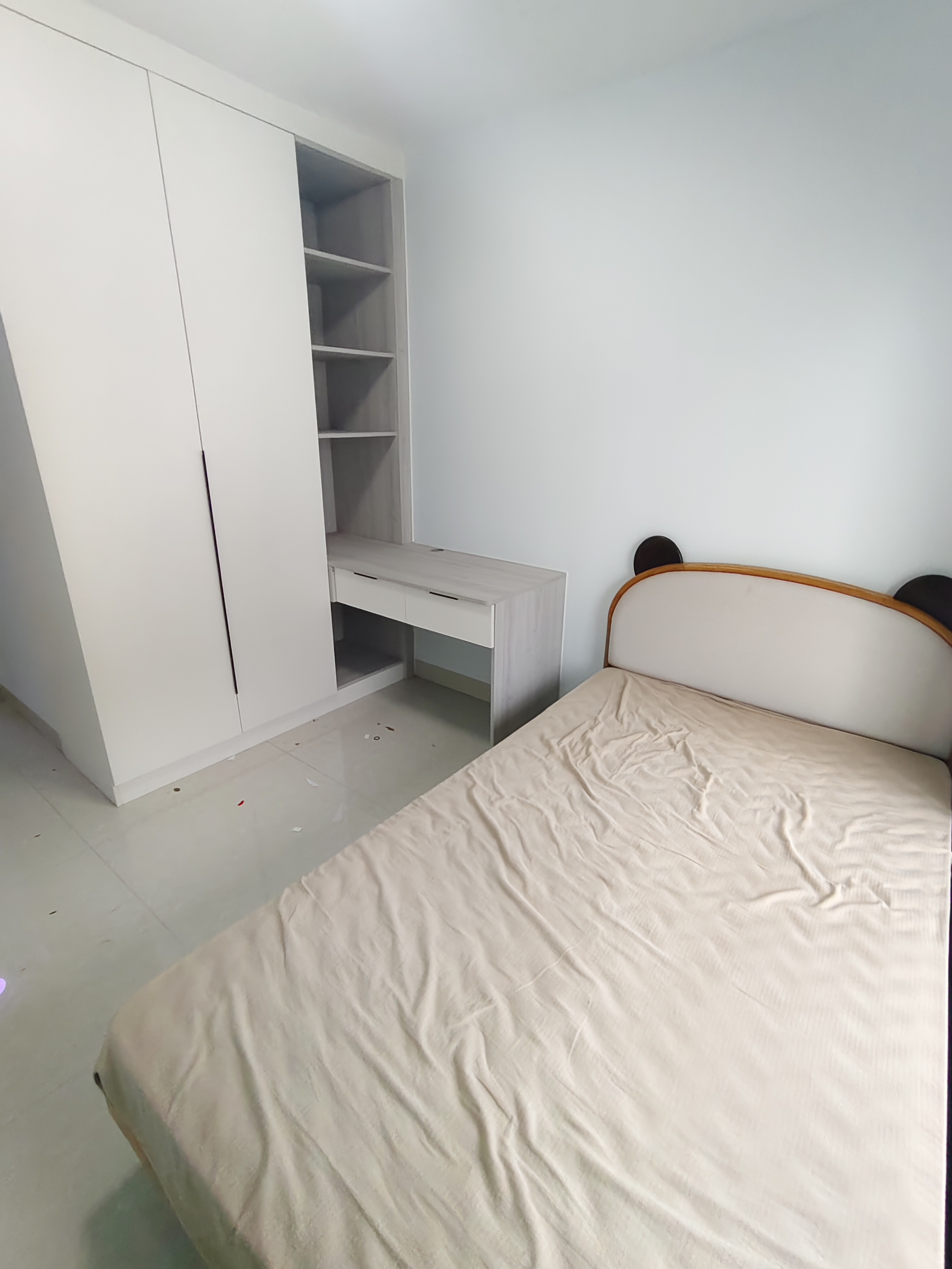 紫泉花坊  4室2厅2卫    3800.0元/月室内图