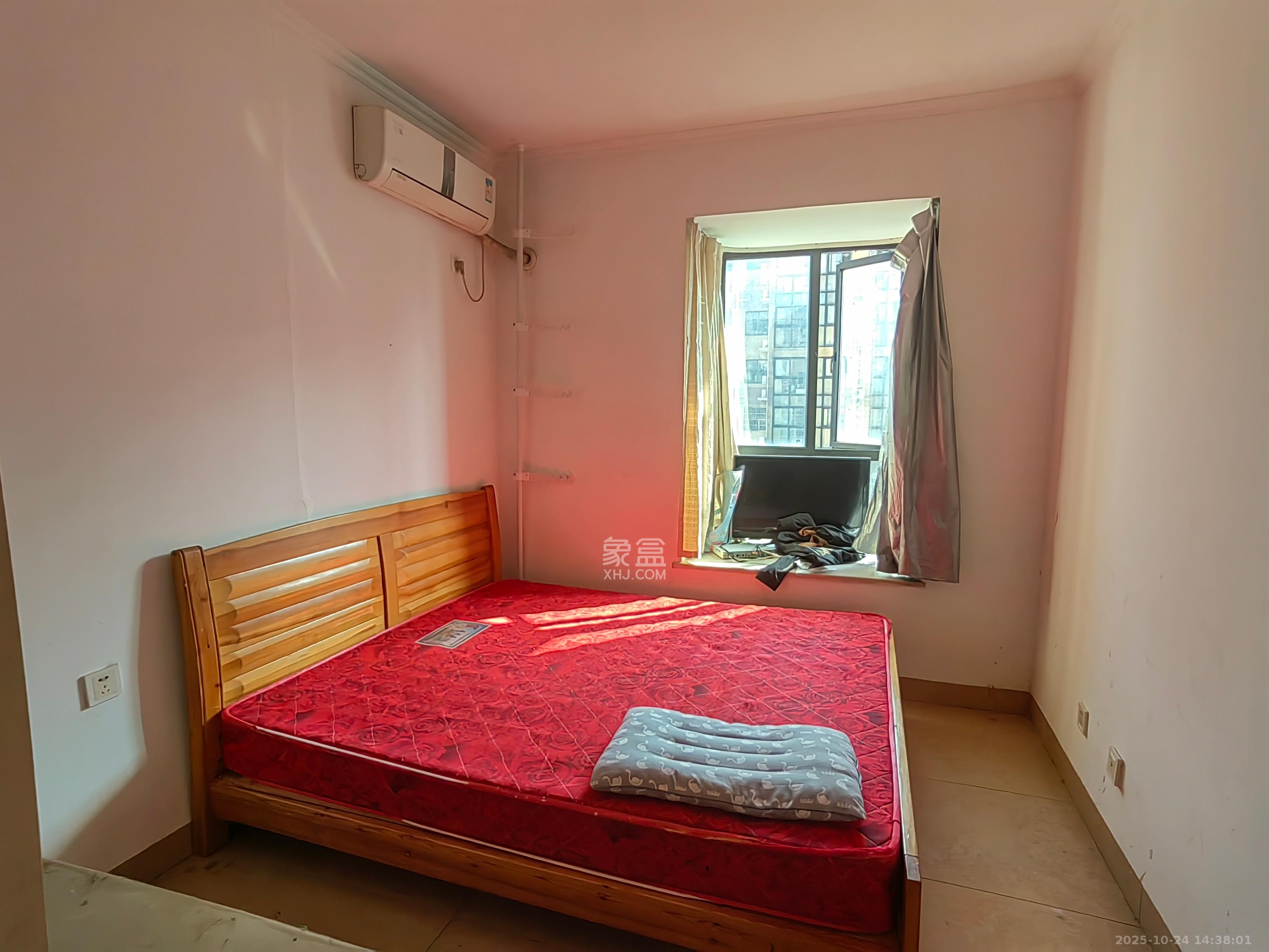 锦湘国际星城三期(锦绣苑) 2室2厅1卫 2200.0元/月 锦湘国际星城三期(锦绣苑) 2室2厅1卫 2200.0元/月室内图