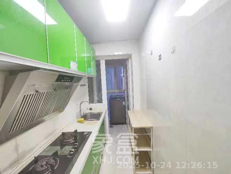 未来城科学家园  1室1厅1卫    1600.0元/月 未来城科学家园  1室1厅1卫    1600.0元/月室内图