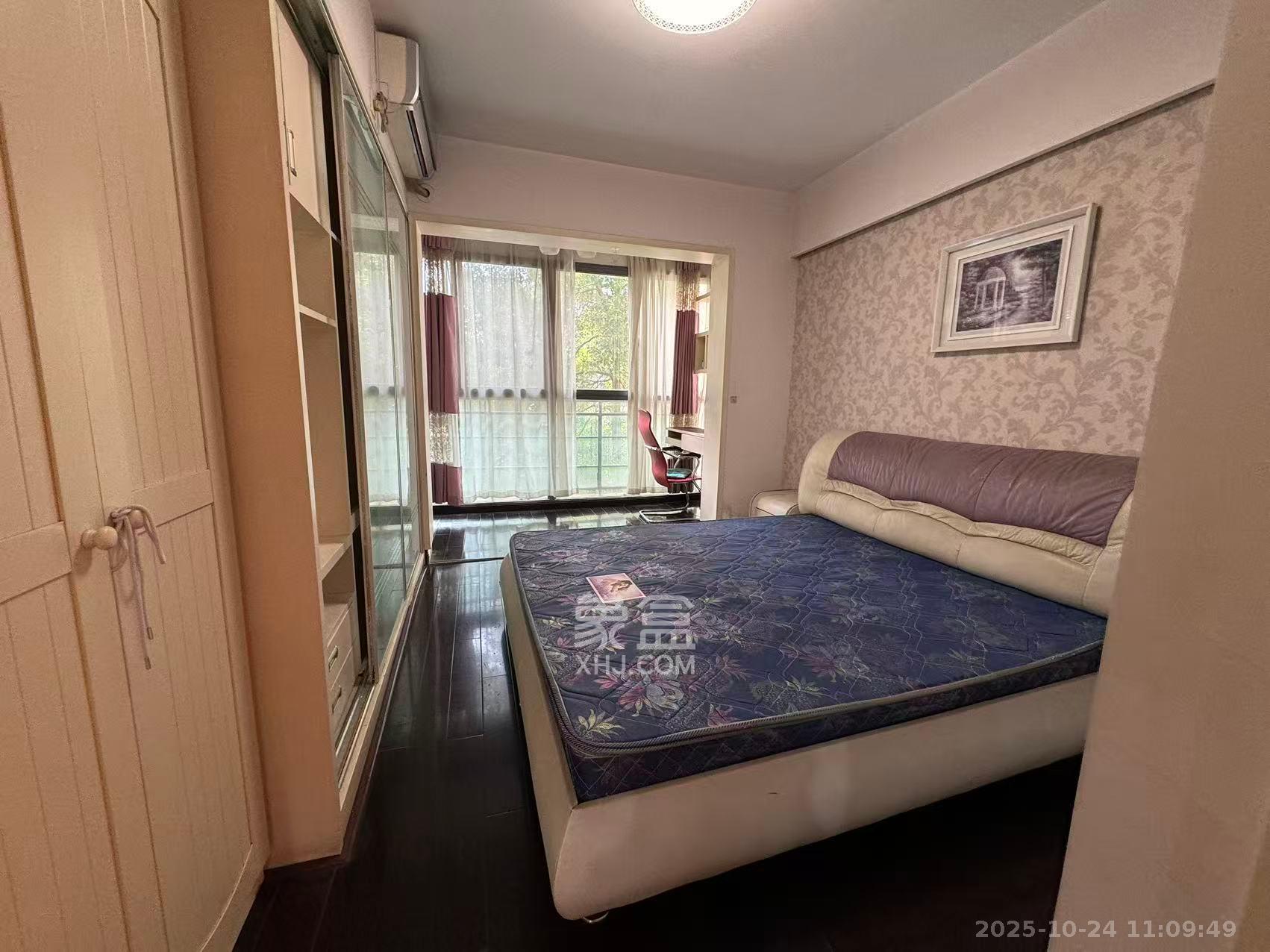 银港水晶城 3室2厅2卫 2800.0元/月 银港水晶城 3室2厅2卫 2800.0元/月室内图