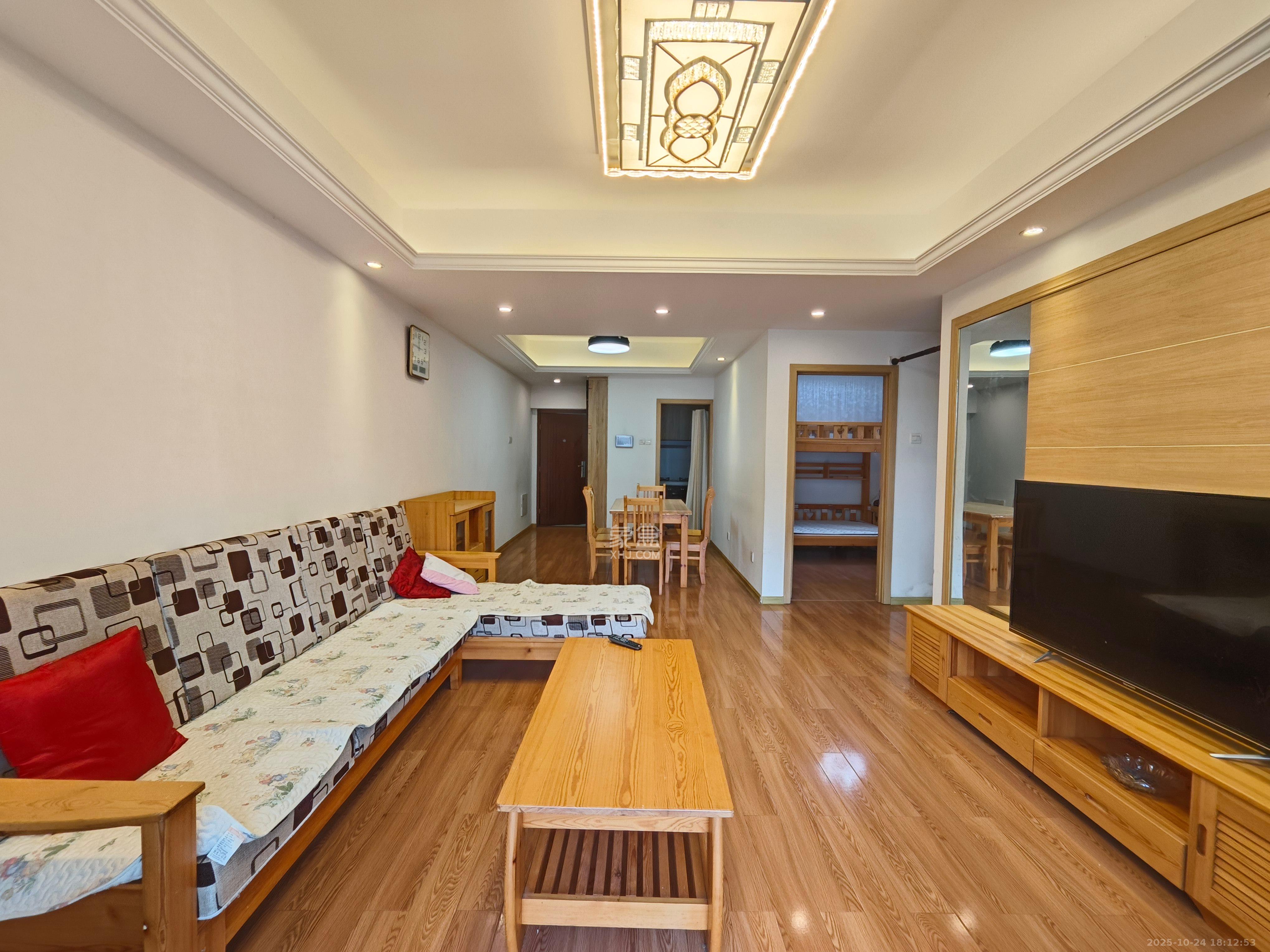 江山帝景哈佛  2室1厅1卫    1800.0元/月 江山帝景哈佛  2室1厅1卫    1800.0元/月