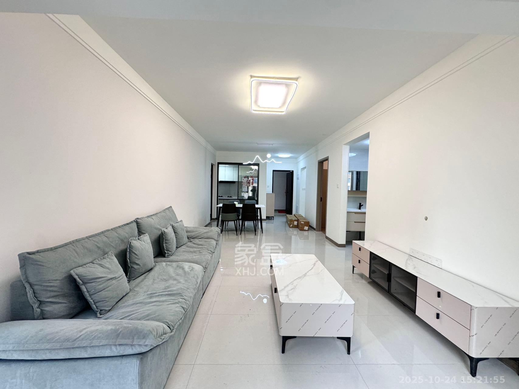 长房明宸府  3室1厅1卫    2300.0元/月 长房明宸府  3室1厅1卫    2300.0元/月室内图