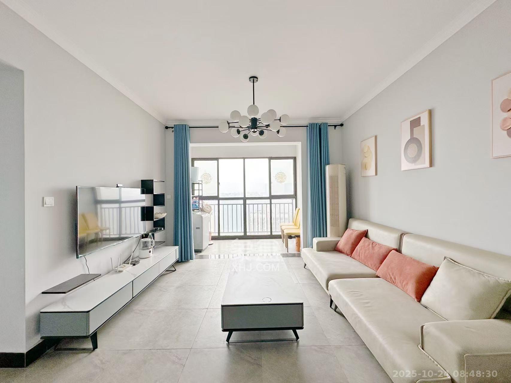 国泰九龙湾  3室2厅1卫    2100.0元/月室内图