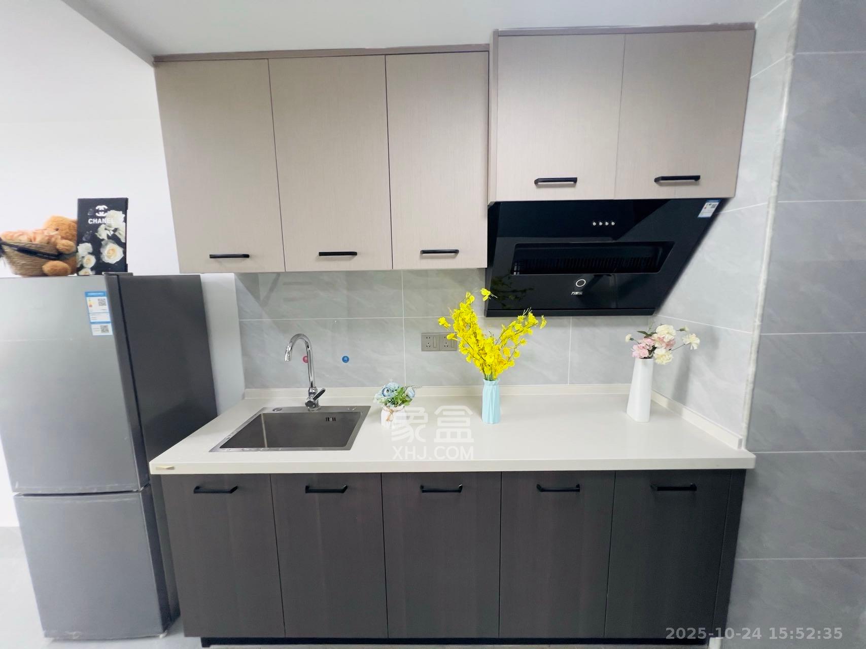 敬天广场  2室1厅1卫    2500.0元/月室内图