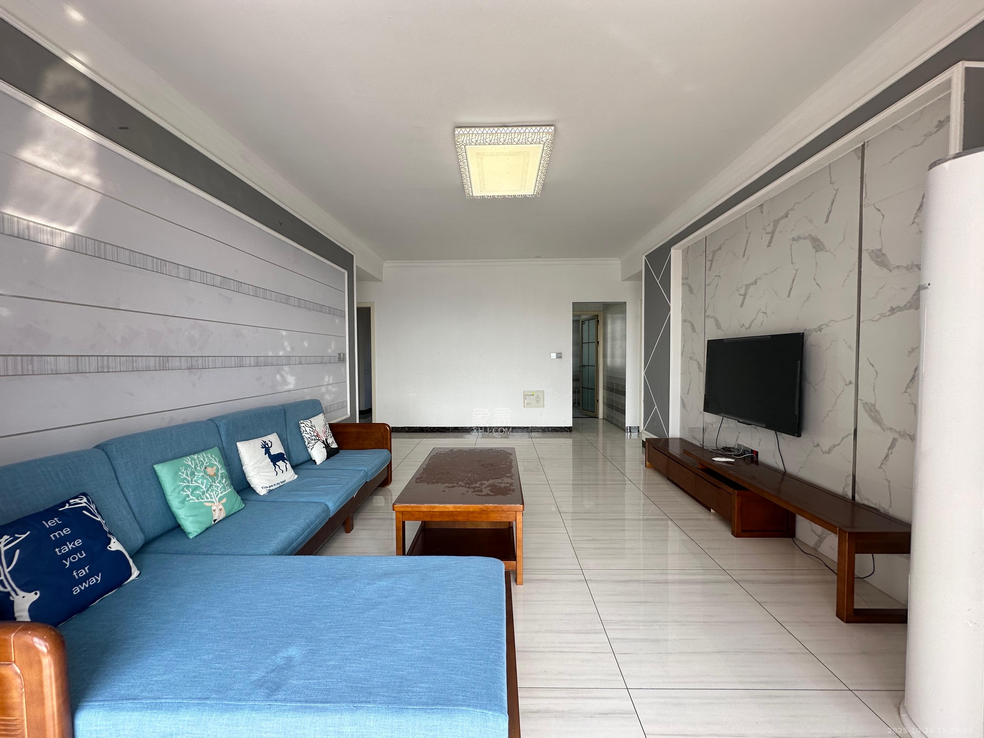 朝正美苑 3室2厅2卫 2500.0元/月 朝正美苑 3室2厅2卫 2500.0元/月室内图