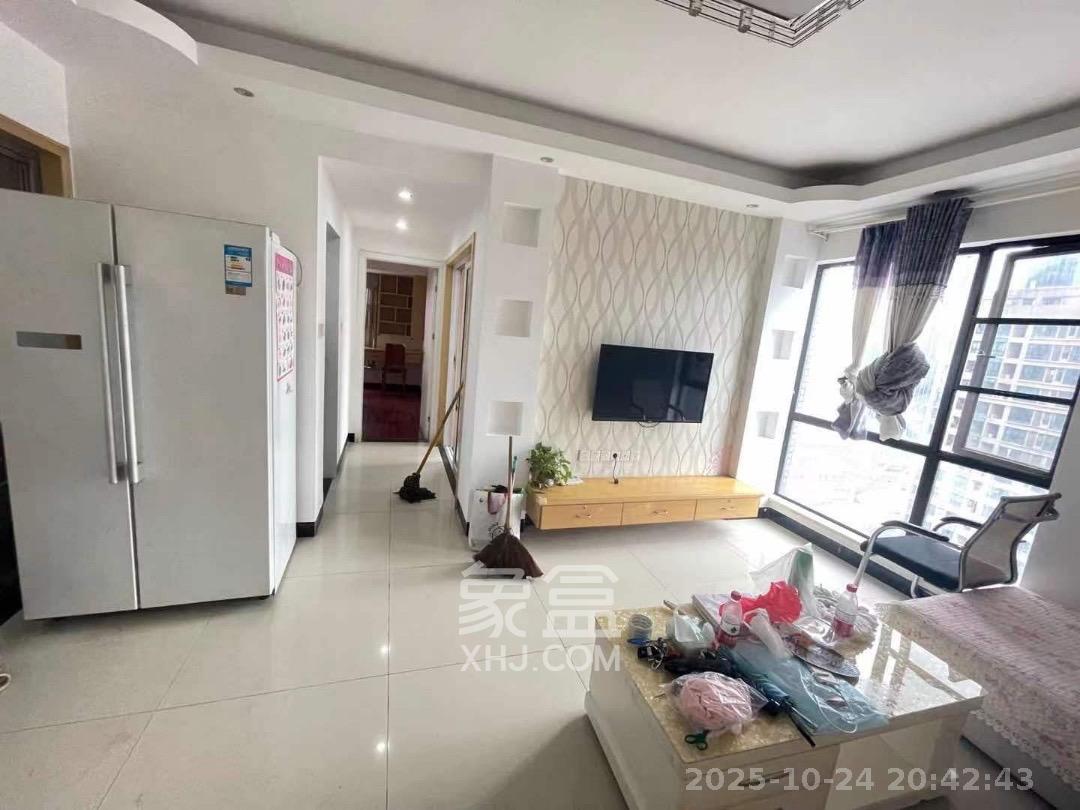 公园9号  3室2厅1卫    3800.0元/月 公园9号  3室2厅1卫    3800.0元/月室内图