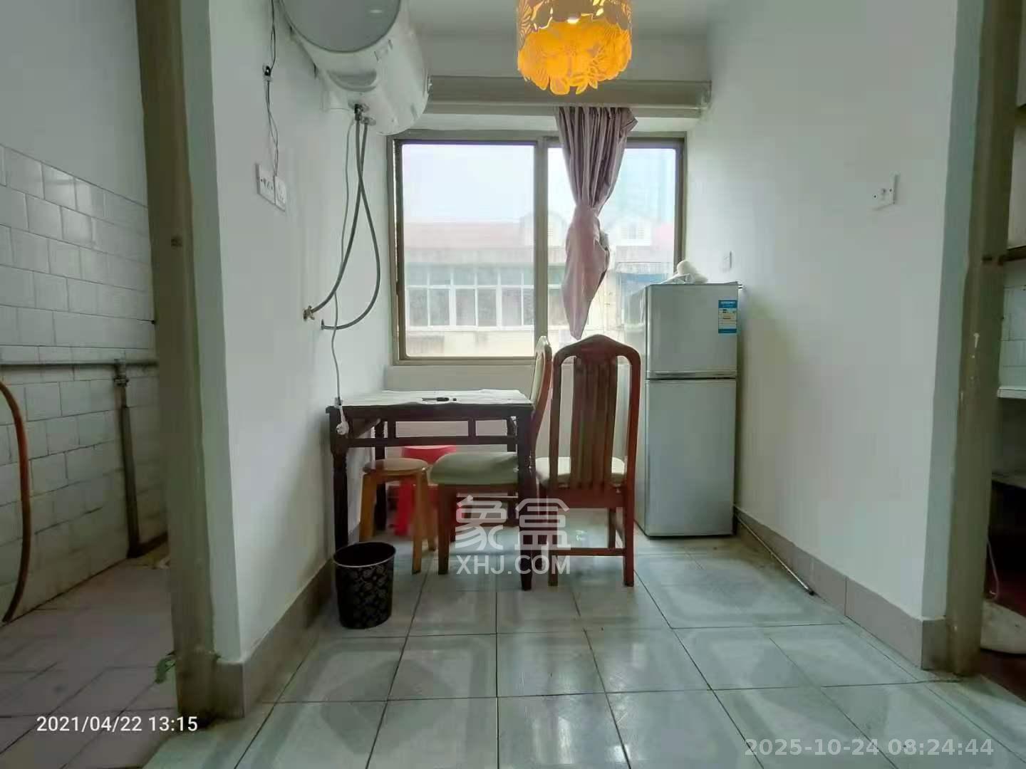 人民新村  2室1厅1卫    1600.0元/月