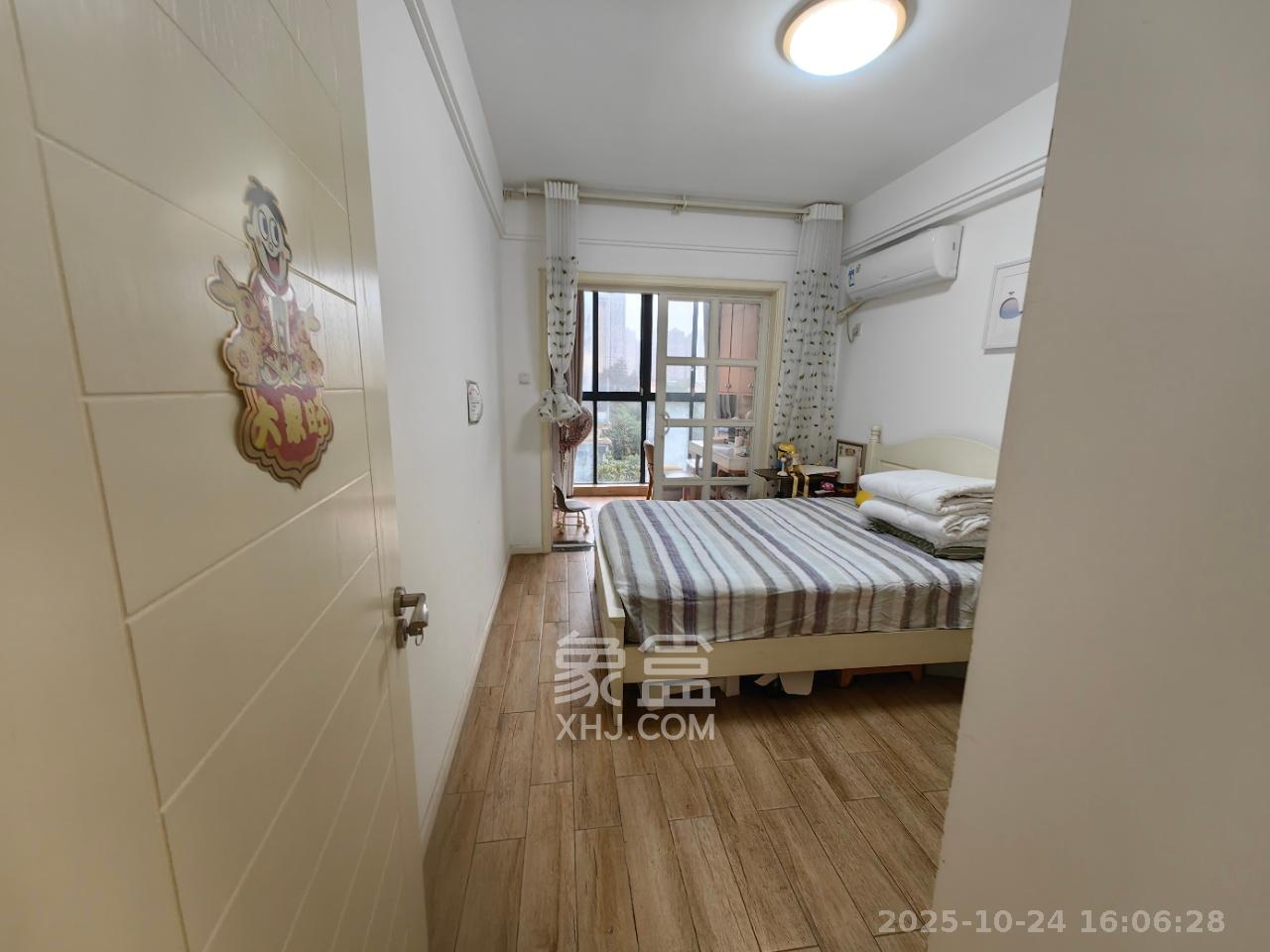 南山苏迪亚诺 3室2厅2卫 2200.0元/月 南山苏迪亚诺 3室2厅2卫 2200.0元/月室内图