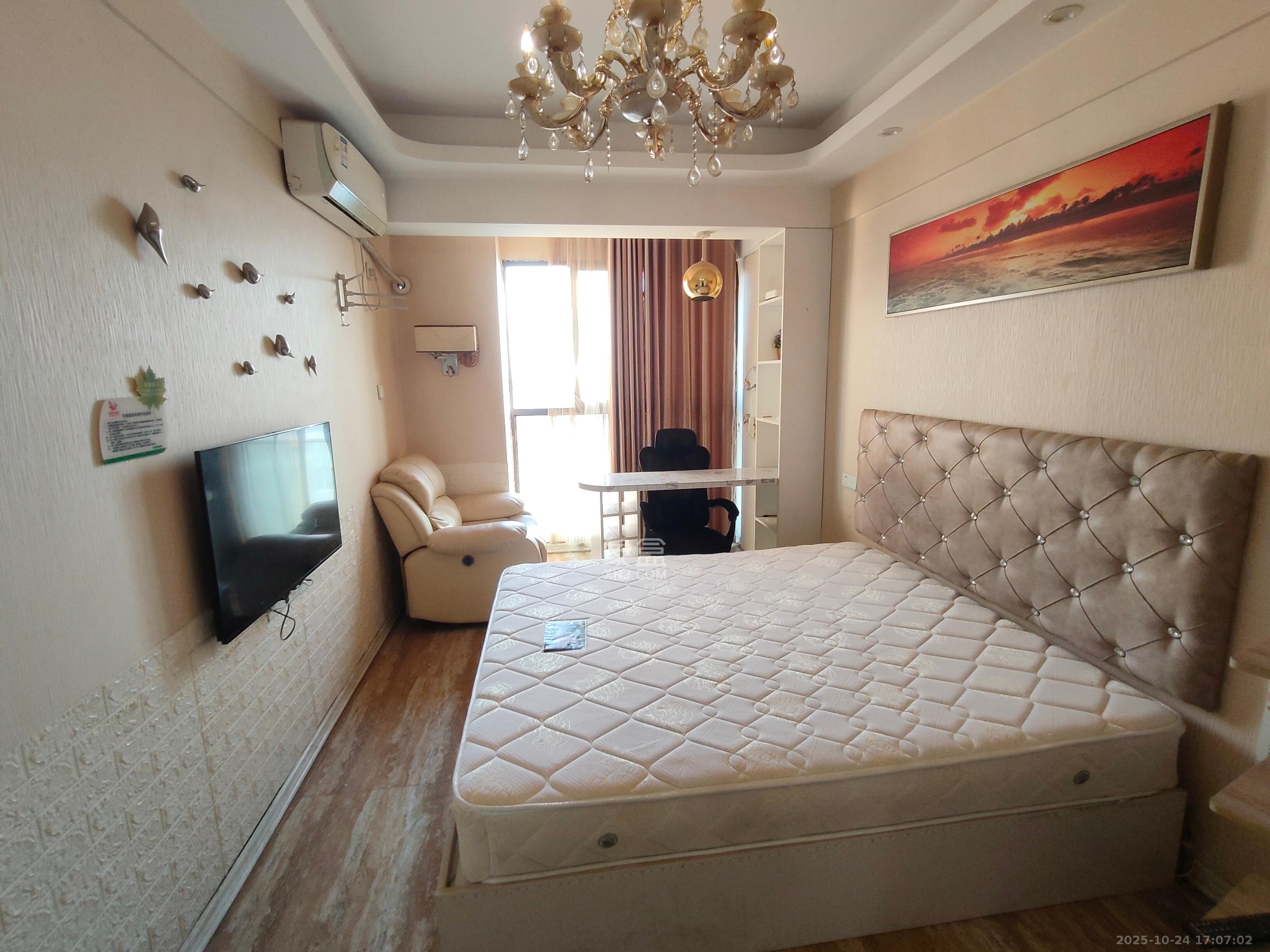 金科时代中心  1室1厅1卫    1000.0元/月