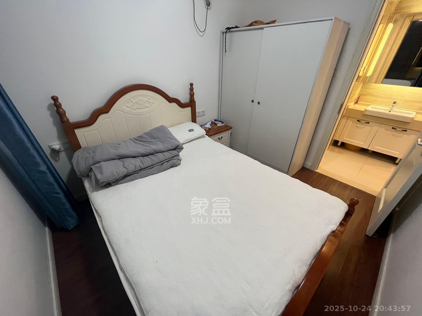 万科魅力之城观澜里  3室2厅2卫    2550.0元/月室内图