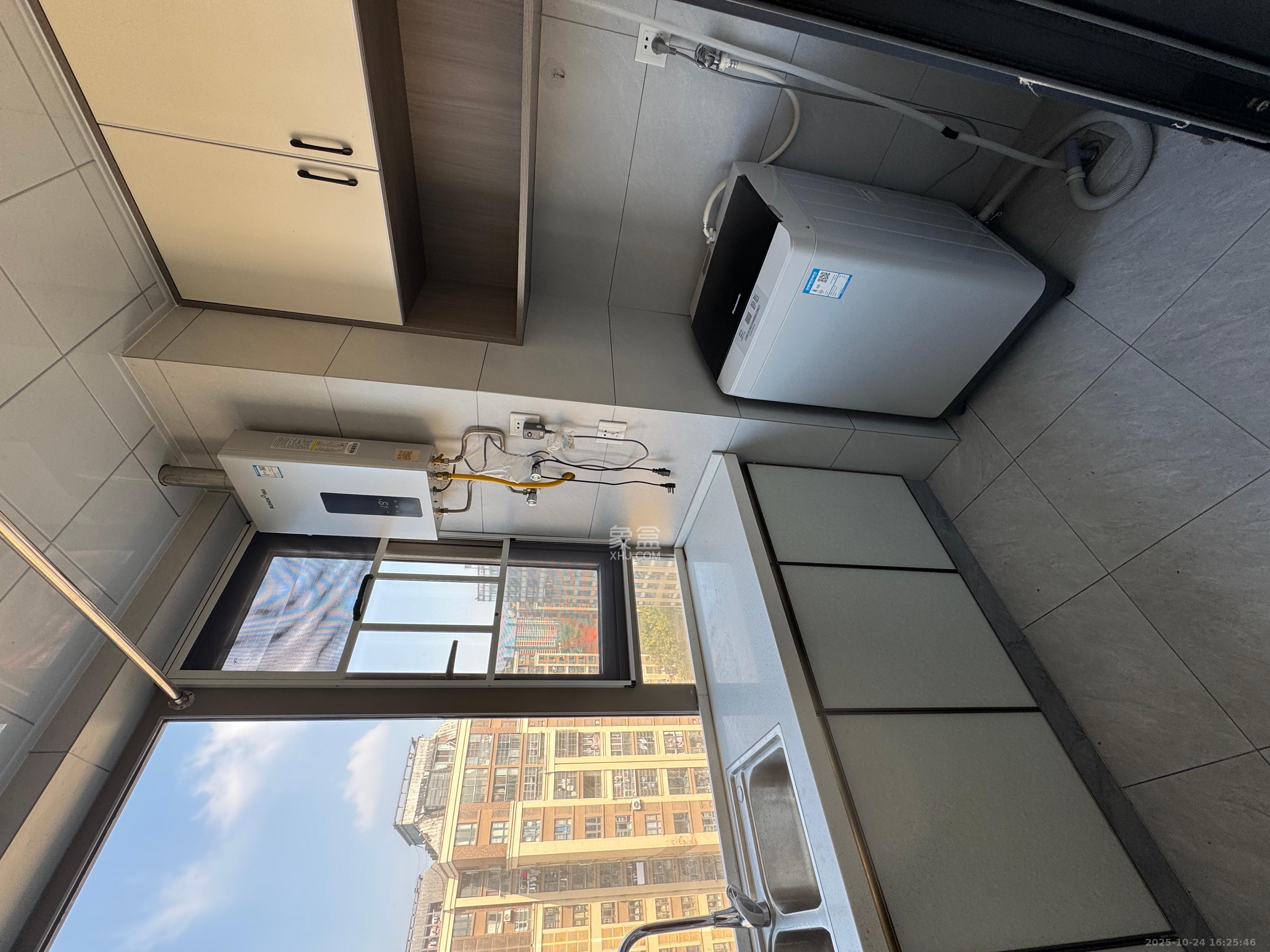 怡海星城 1室0厅0卫 1100.0元/月 怡海星城 1室0厅0卫 1100.0元/月室内图