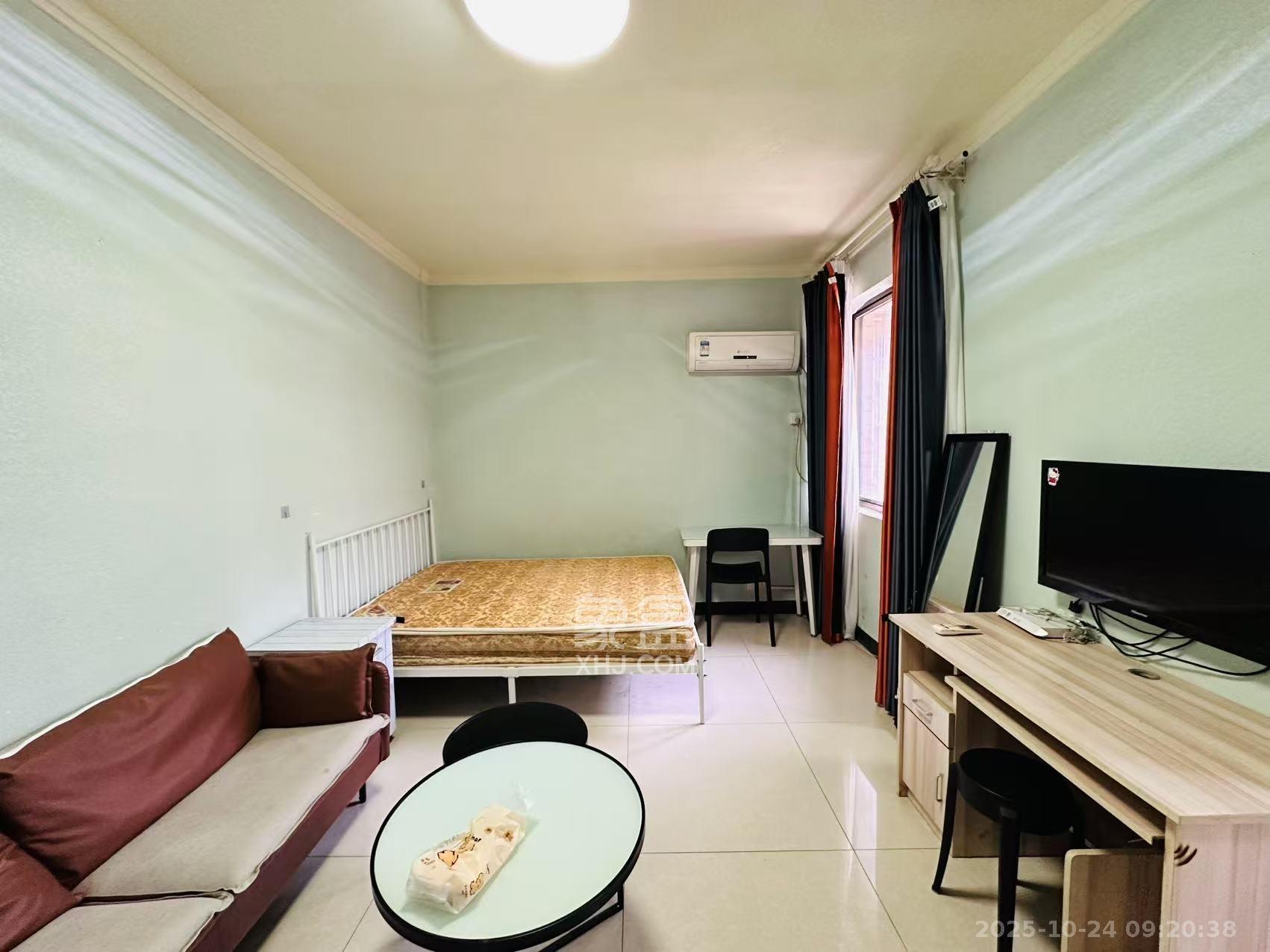 高岭小区 1室1厅1卫 1000.0元/月 高岭小区 1室1厅1卫 1000.0元/月室内图