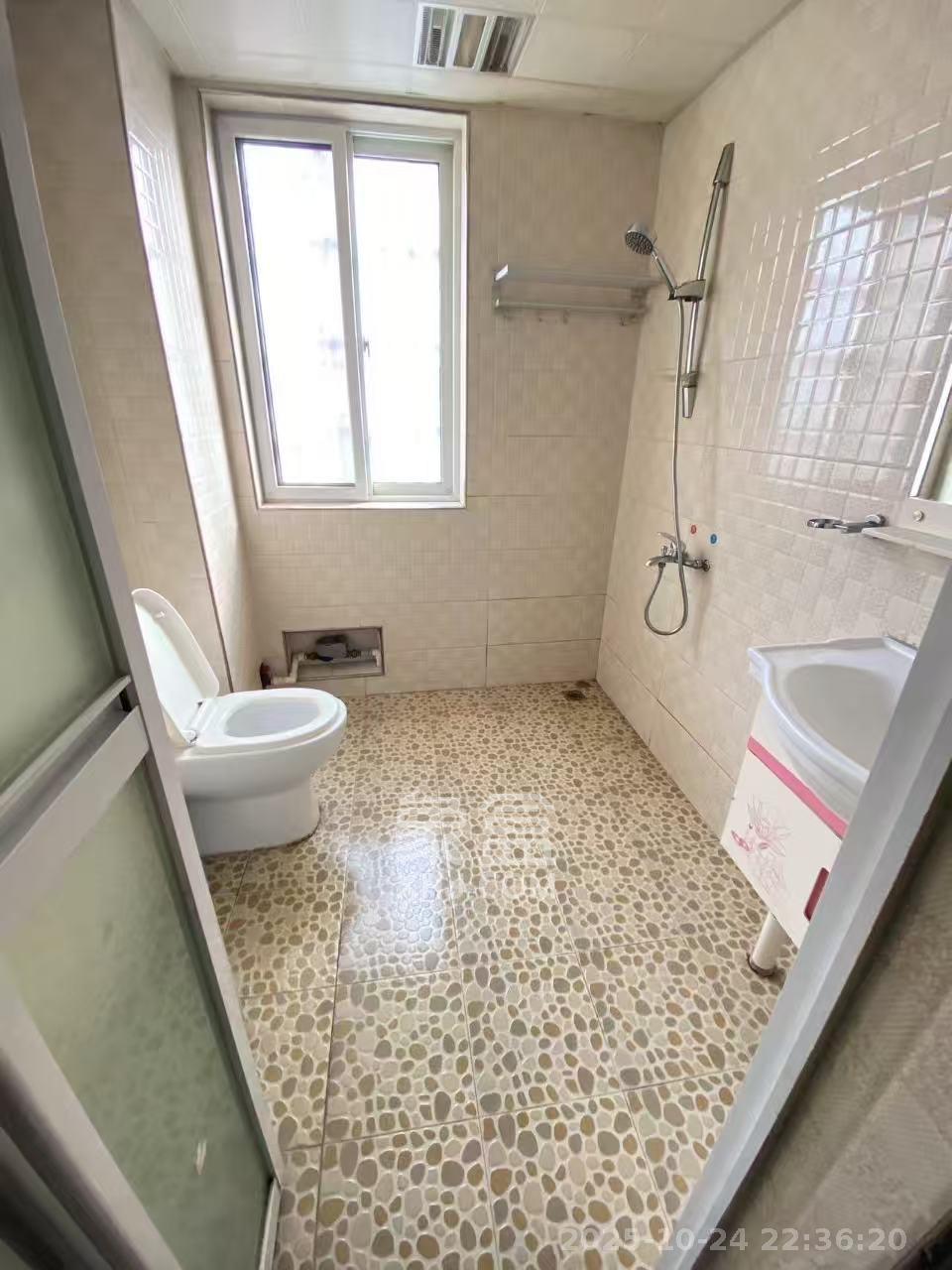 昌和商业中心/昌和国际  1室1厅1卫    1150.0元/月 昌和商业中心/昌和国际  1室1厅1卫    1150.0元/月室内图