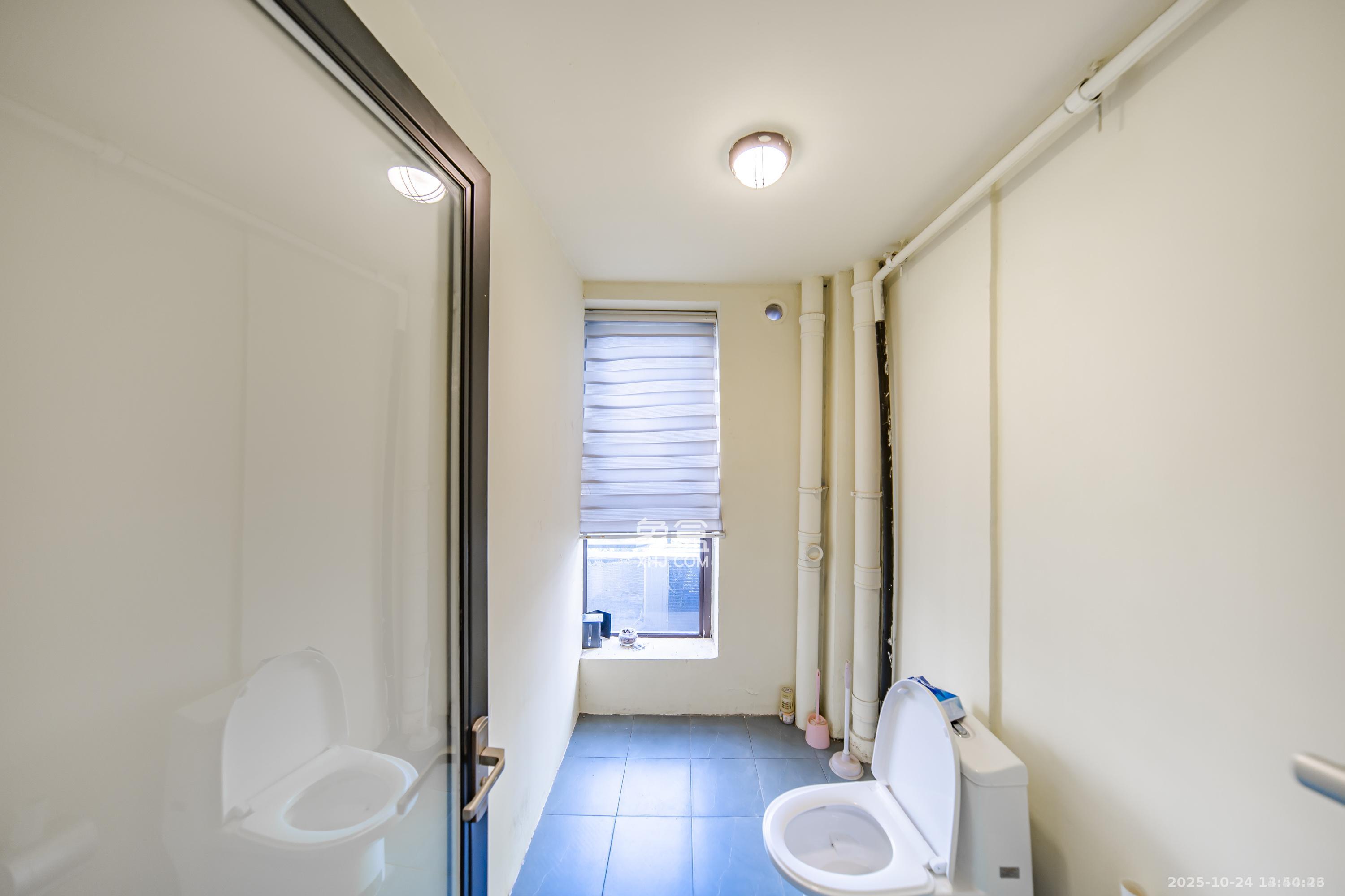 洋湖18克拉(旷远洋湖18克拉)  5室3厅2卫    4500.0元/月 洋湖18克拉(旷远洋湖18克拉)  5室3厅2卫    4500.0元/月室内图