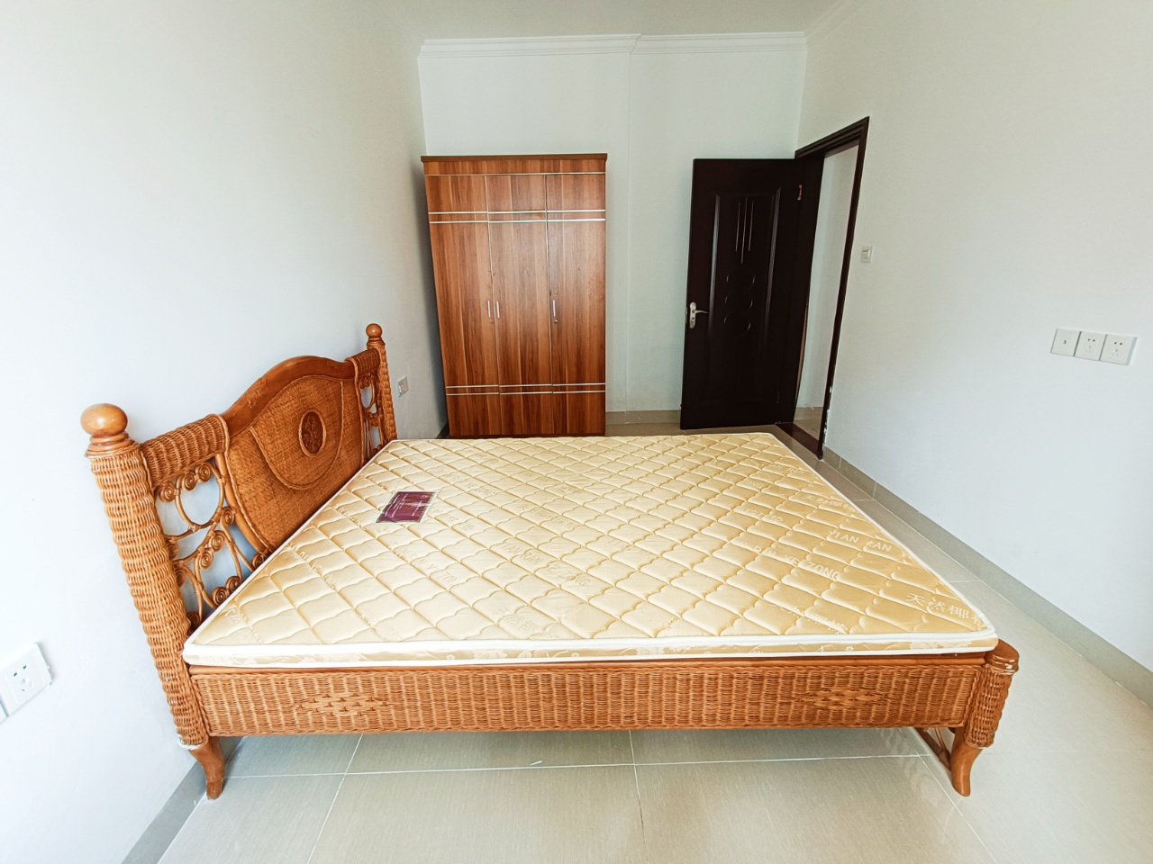 桂名园  2室2厅1卫    2200.0元/月室内图