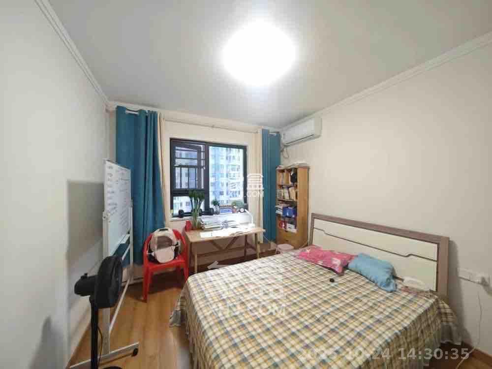 中建嘉和城凤凰台(中建瑞兴家园)  4室2厅2卫    2600.0元/月 中建嘉和城凤凰台(中建瑞兴家园)  4室2厅2卫    2600.0元/月室内图