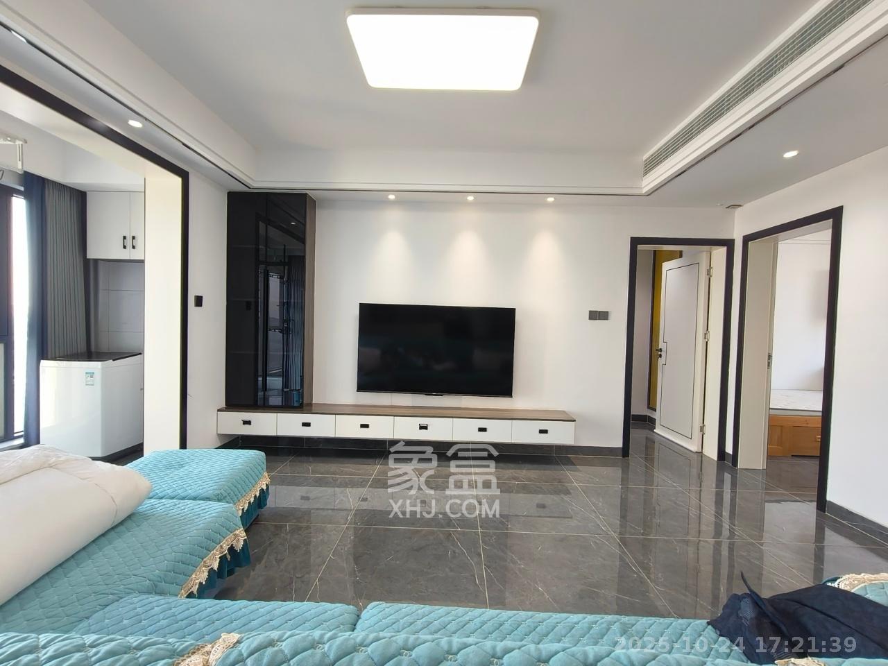 盛地东方芯府 3室2厅2卫 2350.0元/月 盛地东方芯府 3室2厅2卫 2350.0元/月室内图