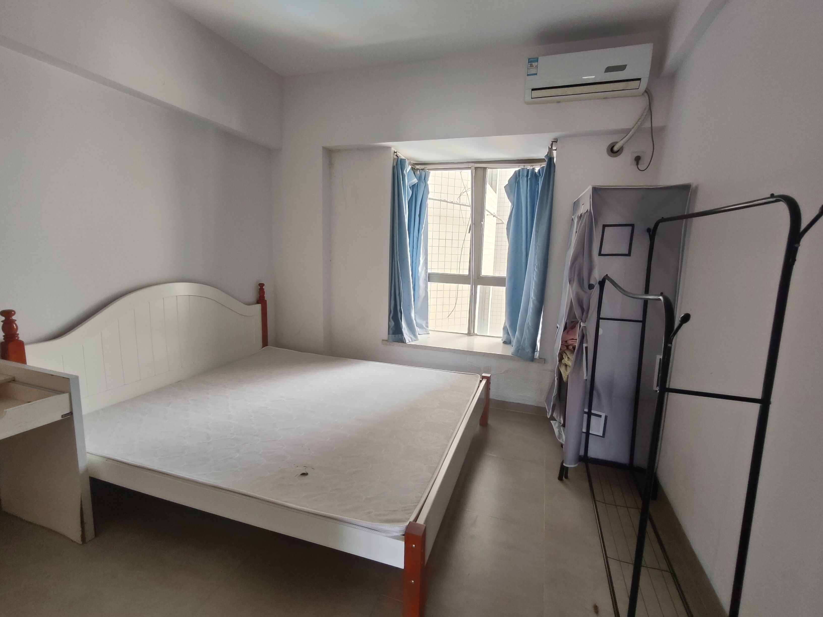 世代雅居 3室2厅2卫 3200.0元/月 世代雅居 3室2厅2卫 3200.0元/月室内图