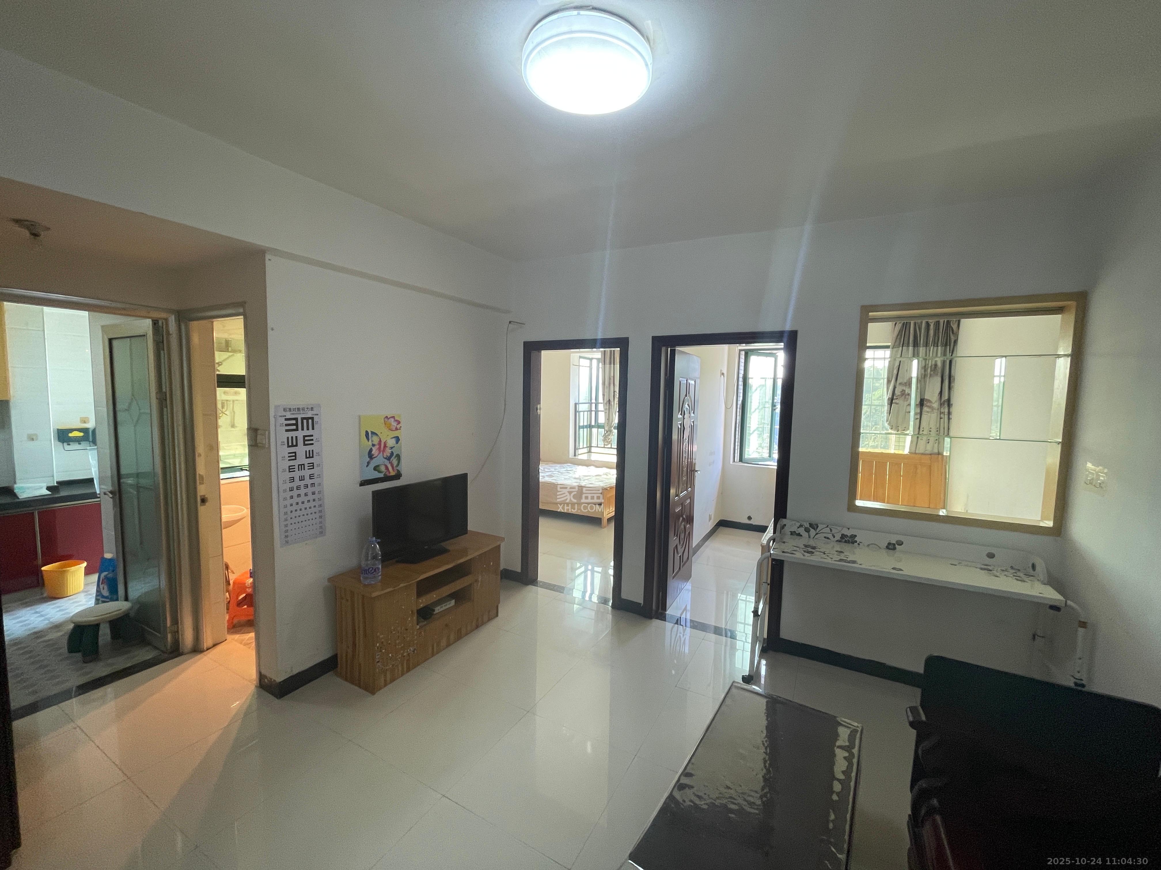 湖韵佳苑  2室1厅1卫    1900.0元/月室内图