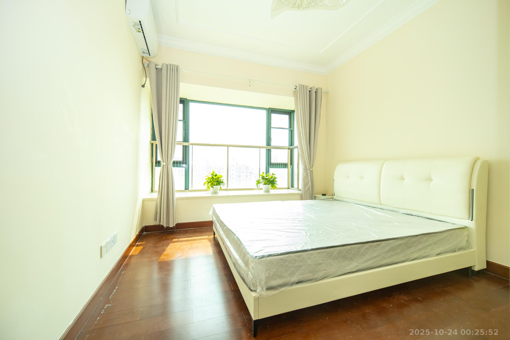 恒大雅苑  3室2厅1卫    90.0万卧室