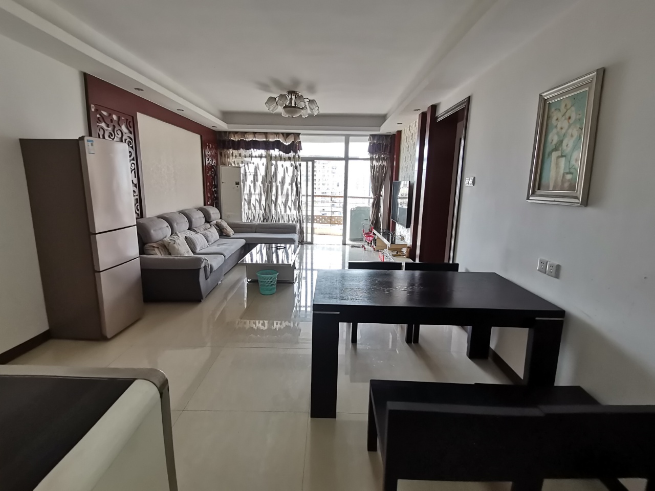 龙泉家园  3室2厅2卫    148.0万