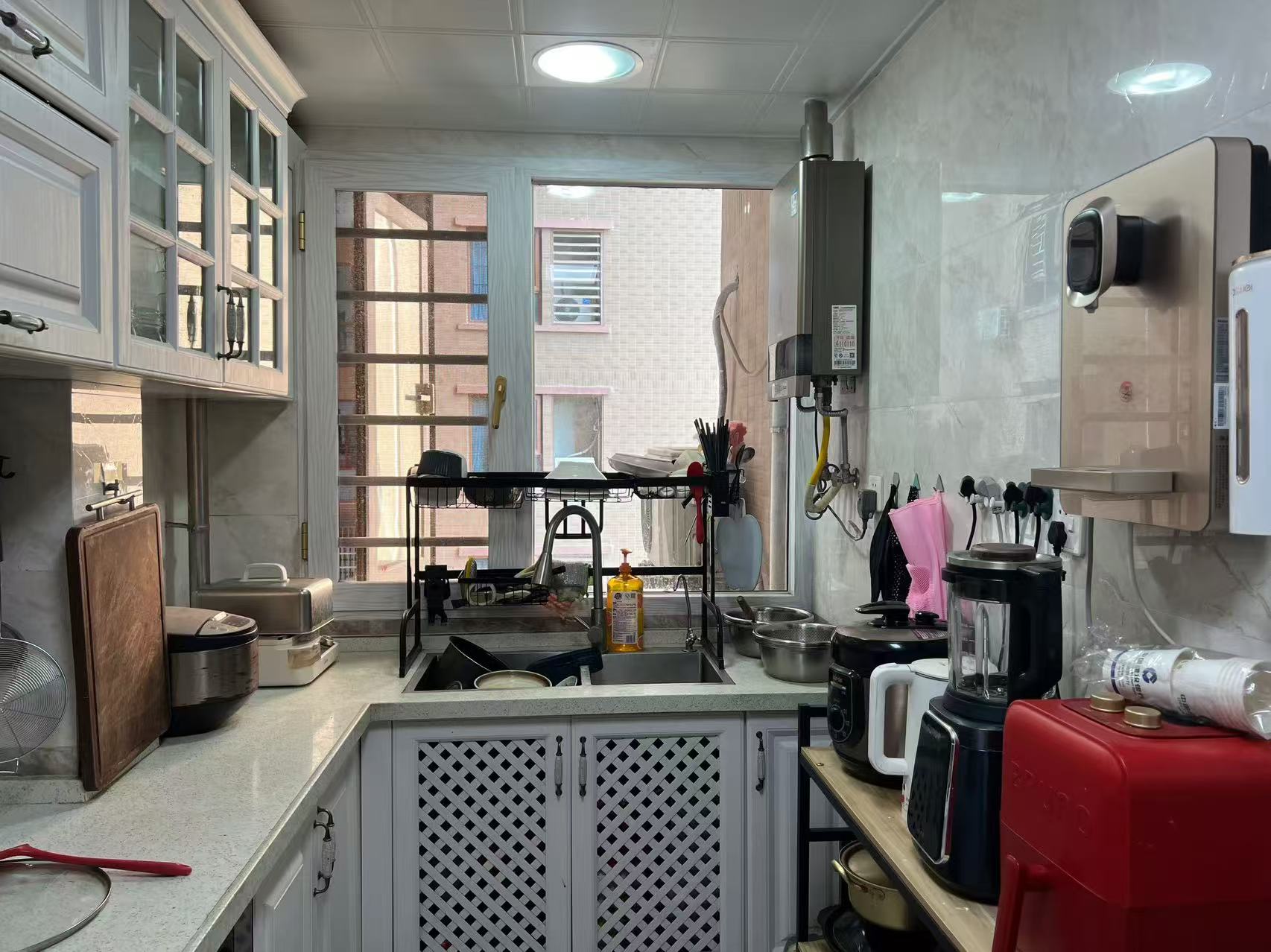 湾田和悦  3室2厅1卫    1800.0元/月 湾田和悦  3室2厅1卫    1800.0元/月室内图