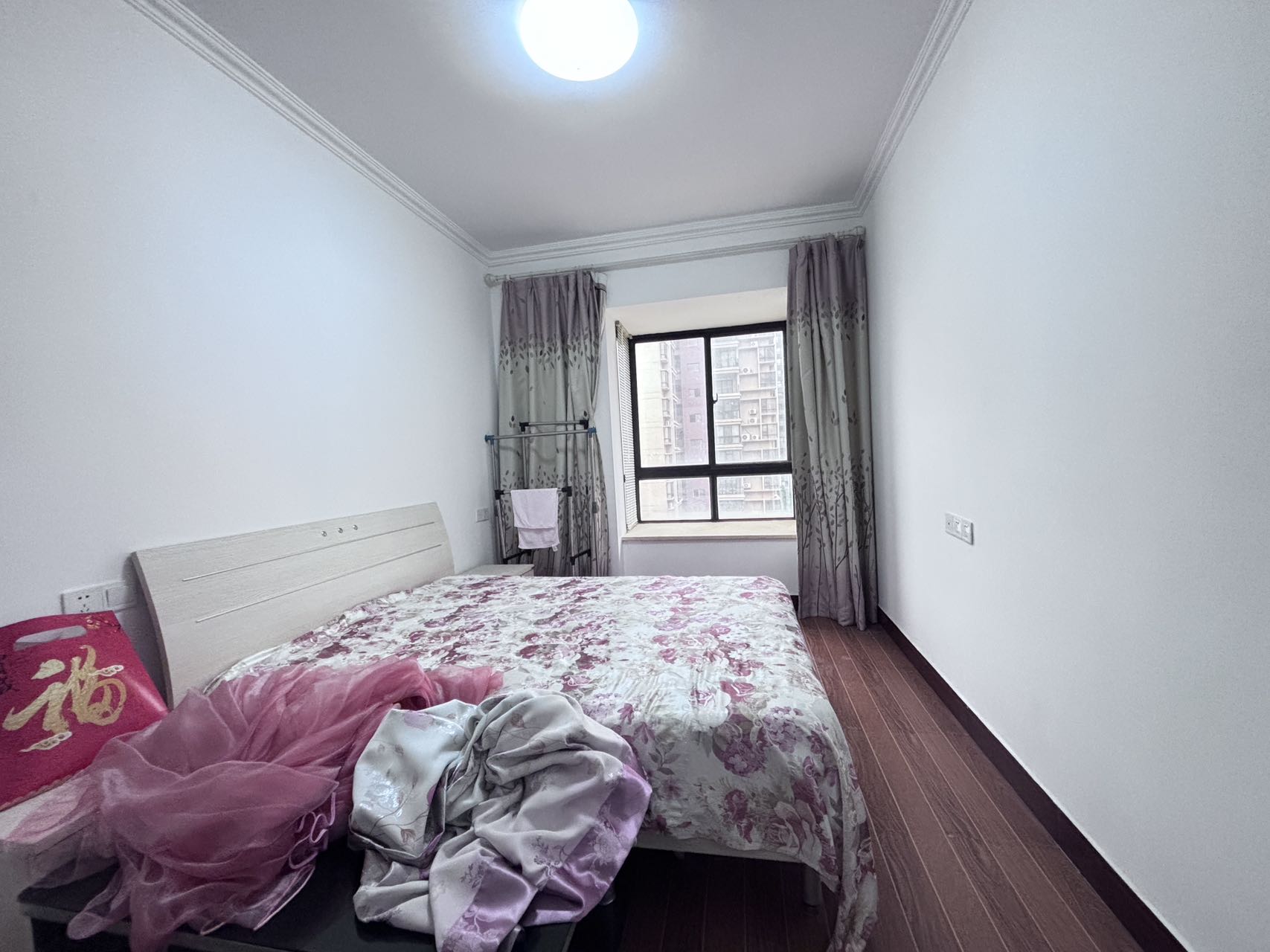 西海瑞园  3室2厅1卫    110.0万室内图