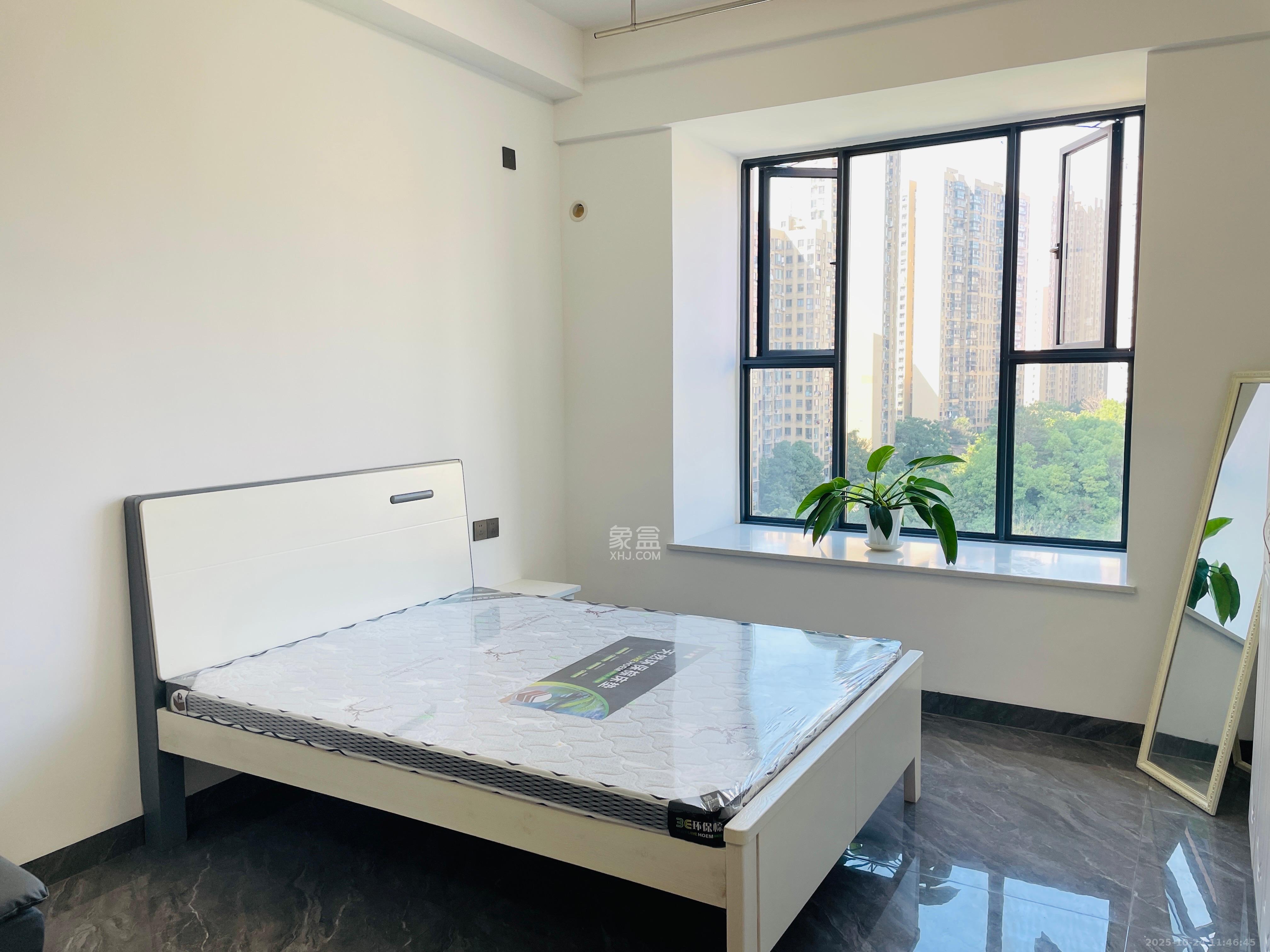 金石蓉园  1室1厅1卫    1300.0元/月室内图