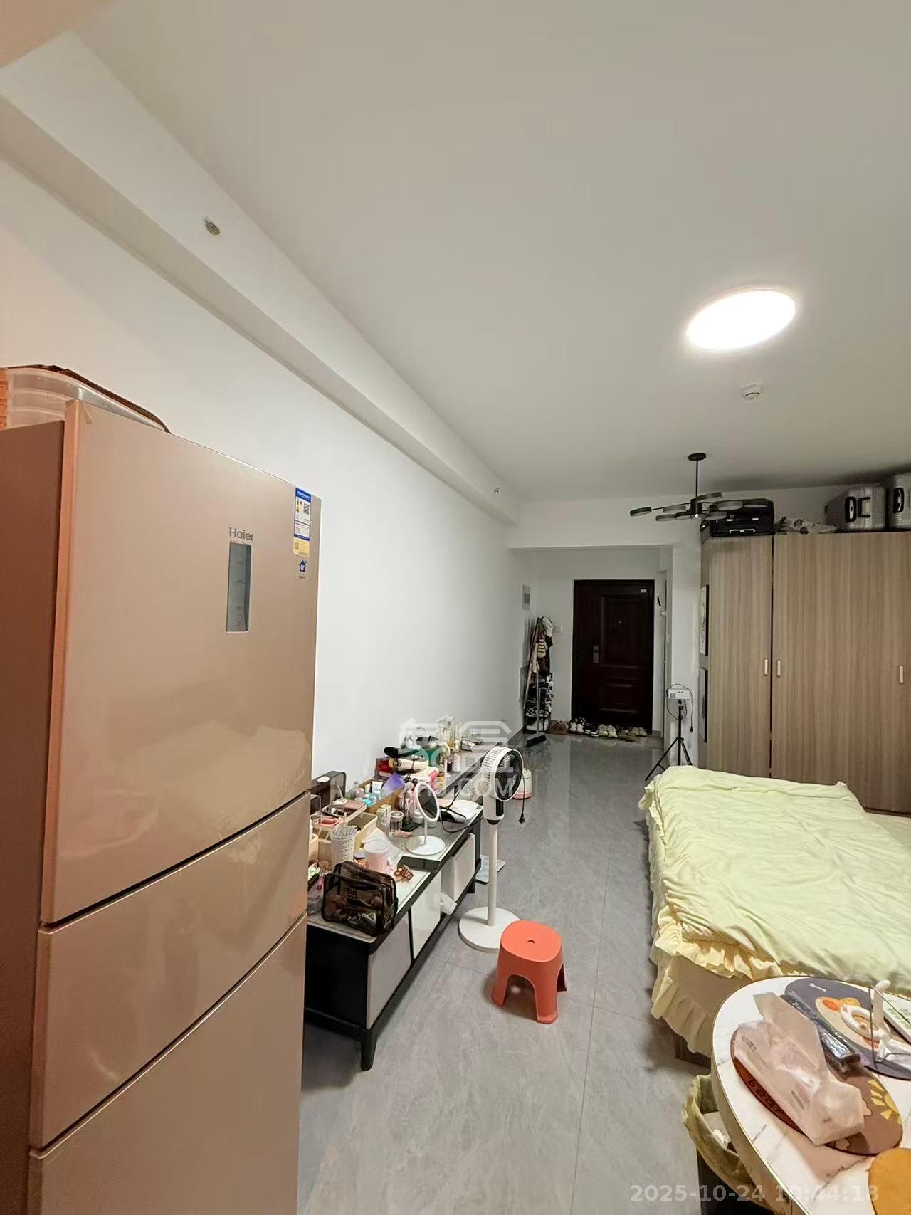 潇湘名城(新里程潇湘名城)  1室1厅1卫    1800.0元/月 潇湘名城(新里程潇湘名城)  1室1厅1卫    1800.0元/月室内图