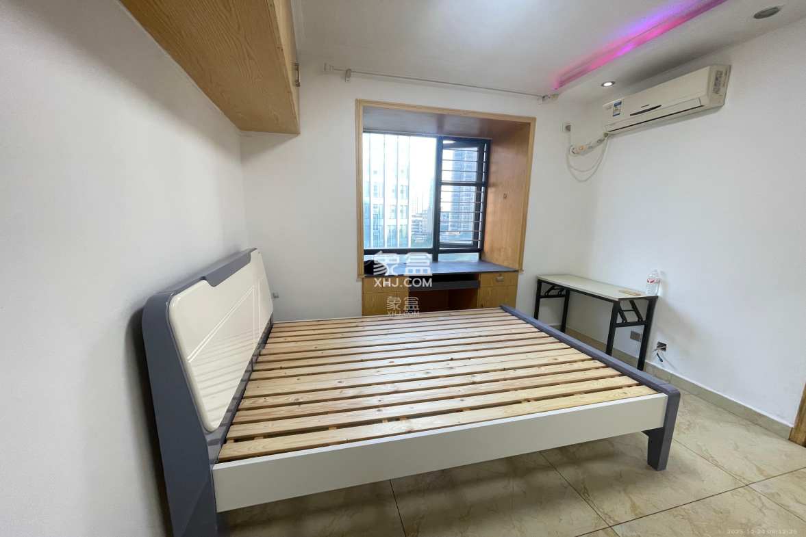 凯通国际城(凯通朝庭)  1室1厅1卫    1300.0元/月 凯通国际城(凯通朝庭)  1室1厅1卫    1300.0元/月室内图