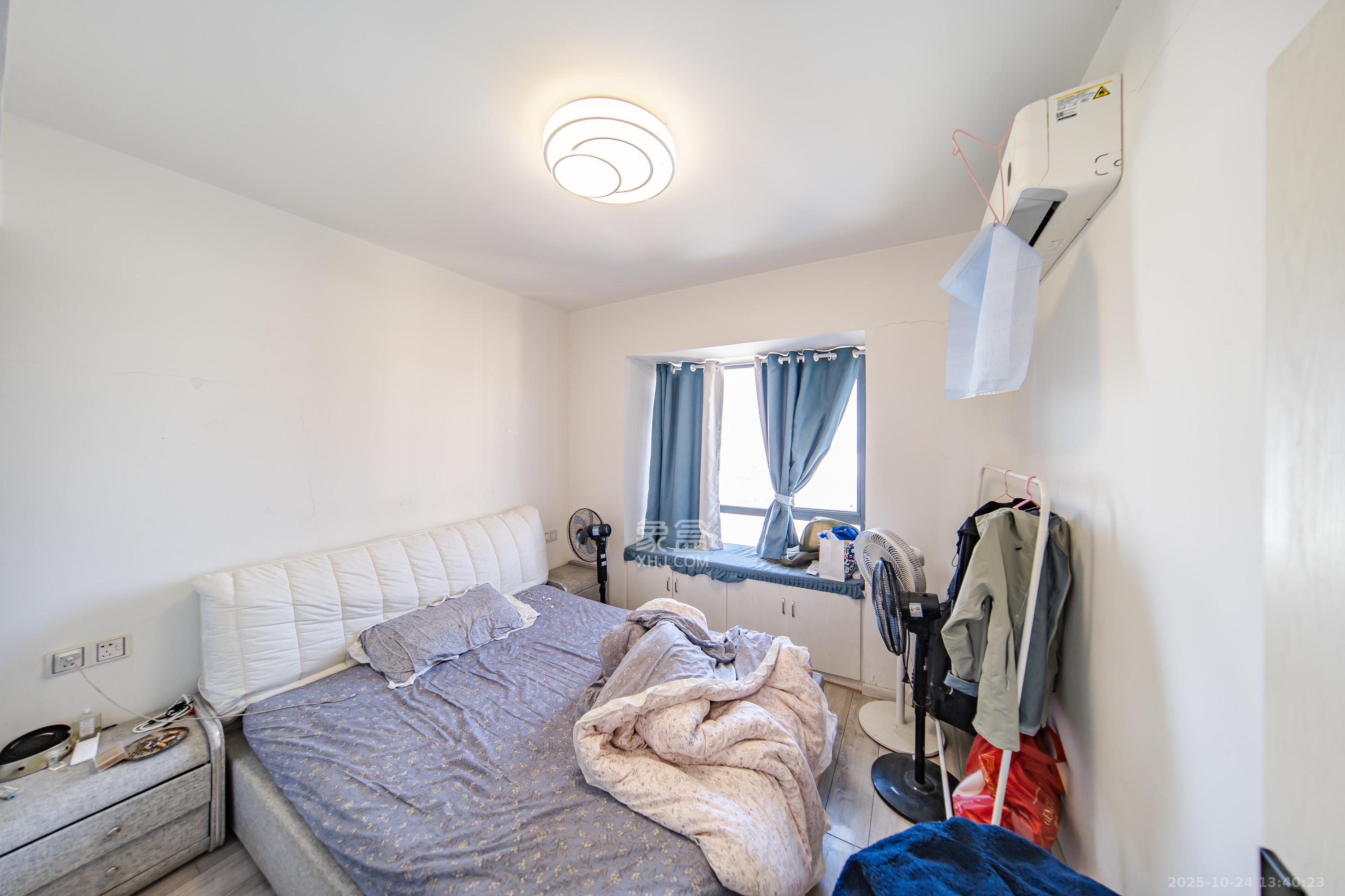 兰亭湾畔  3室2厅1卫    83.0万卧室