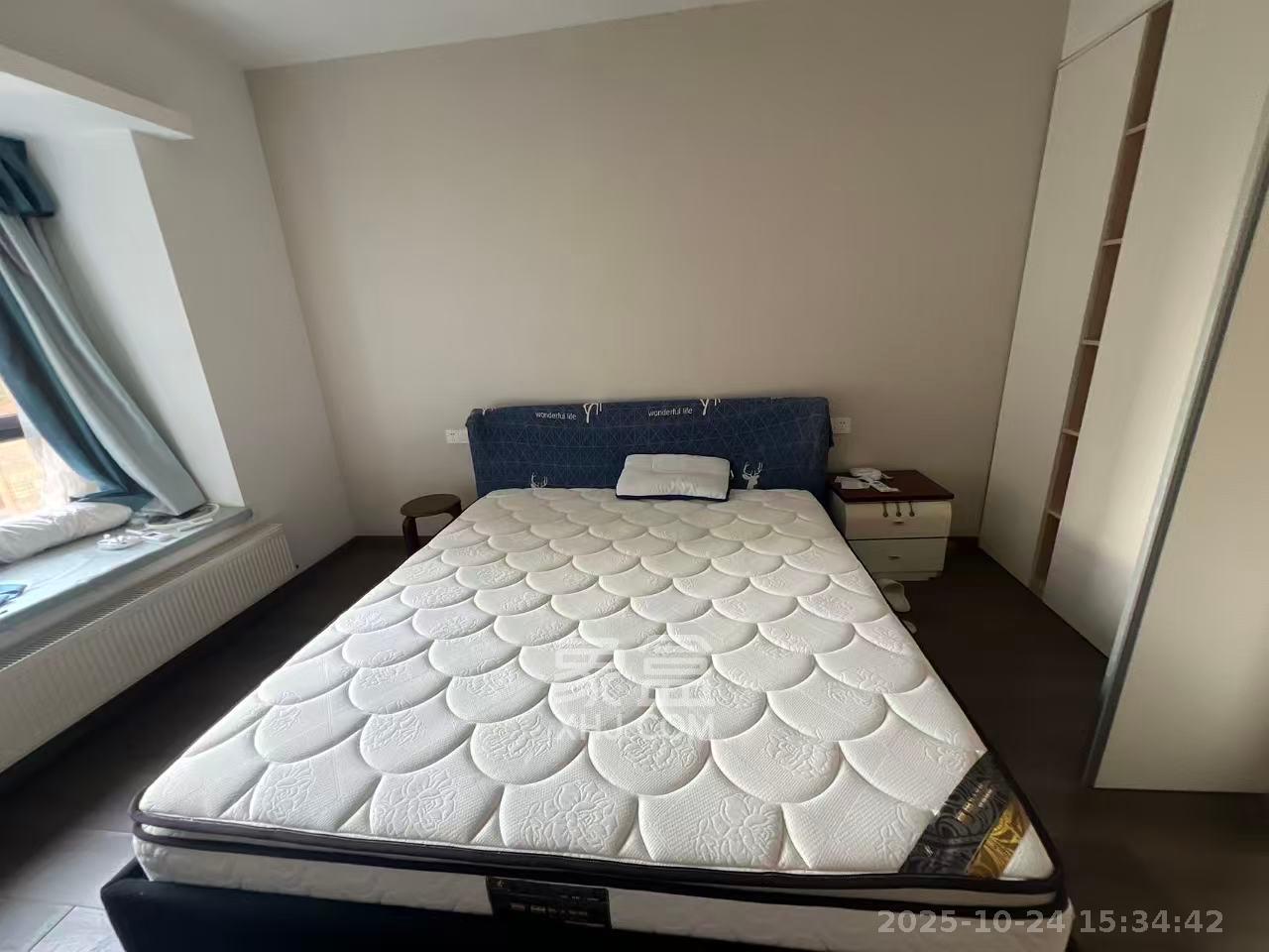 万象新天  3室1厅1卫    3300.0元/月 万象新天  3室1厅1卫    3300.0元/月室内图