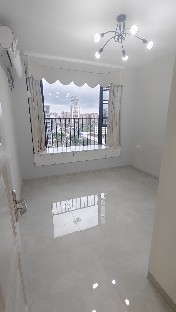 滨江帝景二期(三期) 3室2厅2卫 188.0万 滨江帝景二期(三期) 3室2厅2卫 188.0万户型图