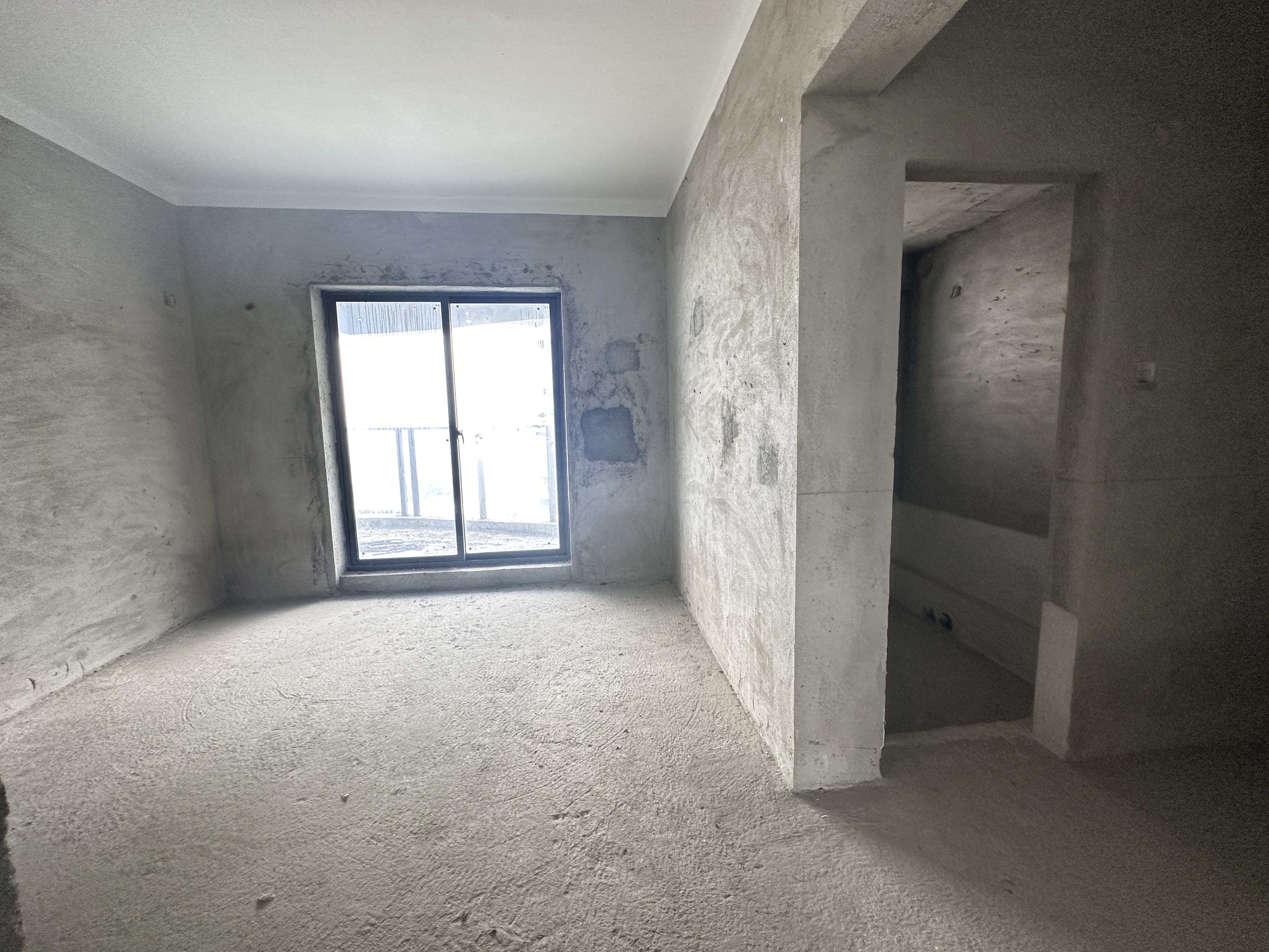 滨海幸福里  5室2厅3卫    360.0万客厅