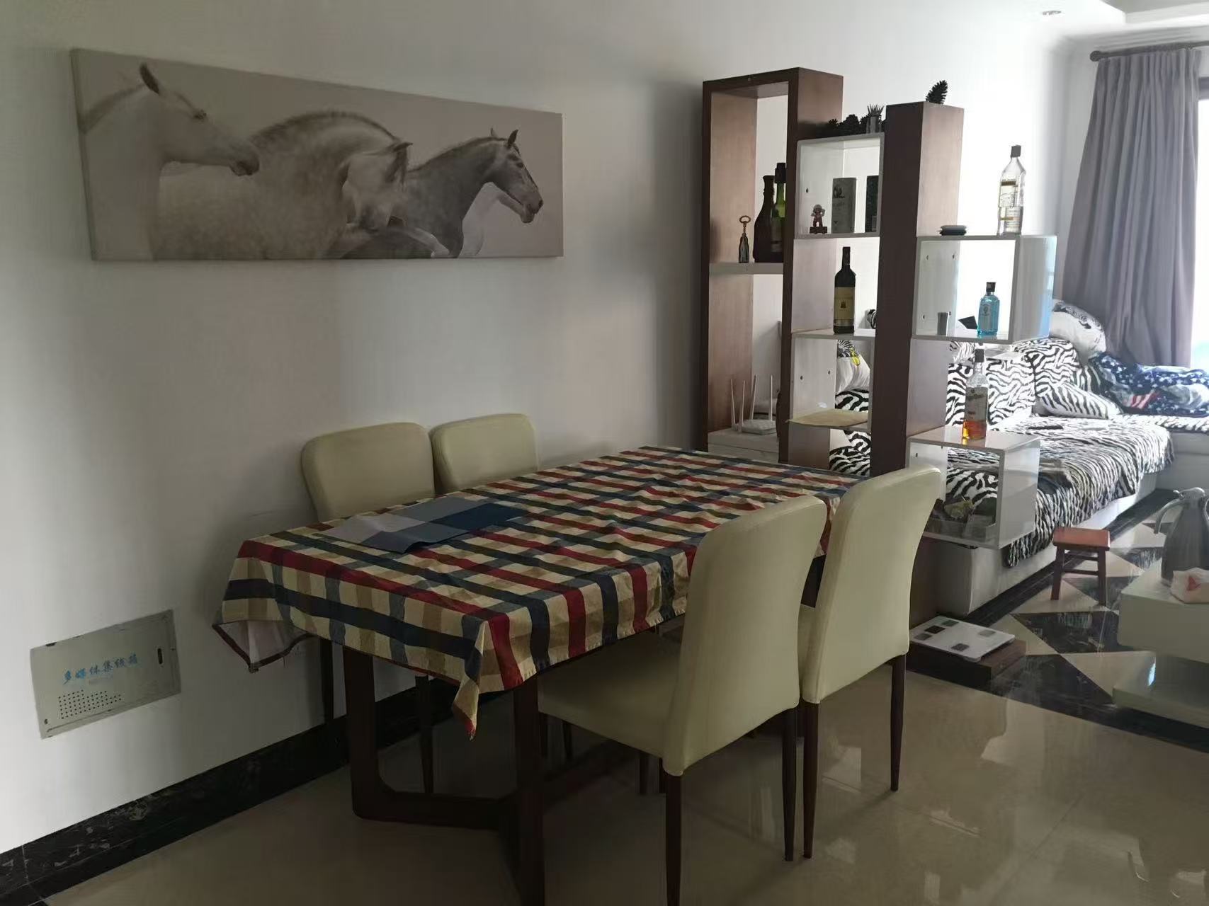 和贵公馆 2室1厅1卫 2100.0元/月 和贵公馆 2室1厅1卫 2100.0元/月室内图