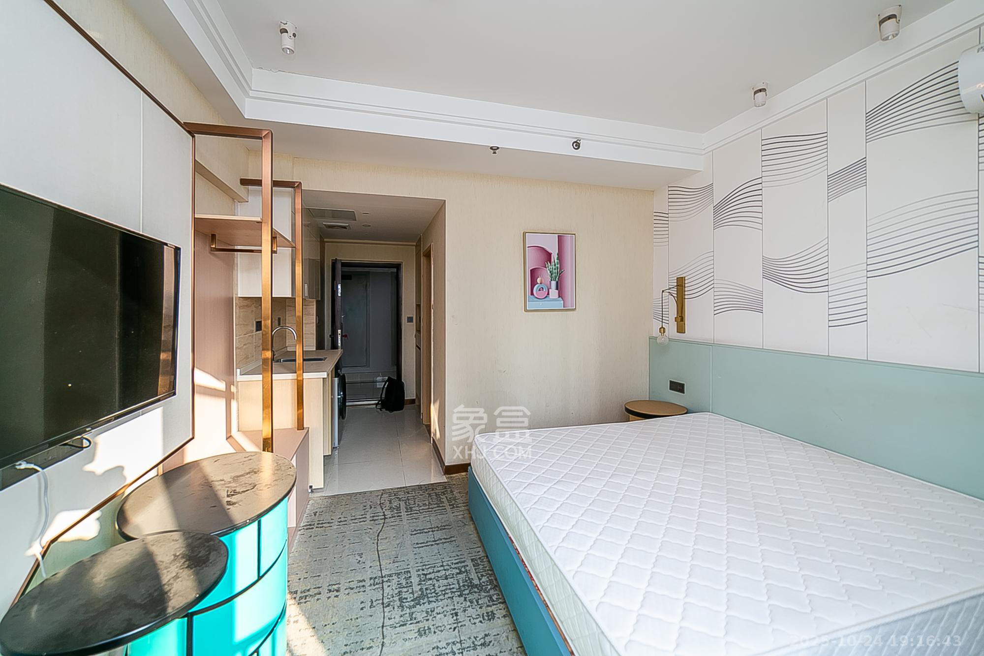 君合天玺  1室1厅1卫    22.8万卧室