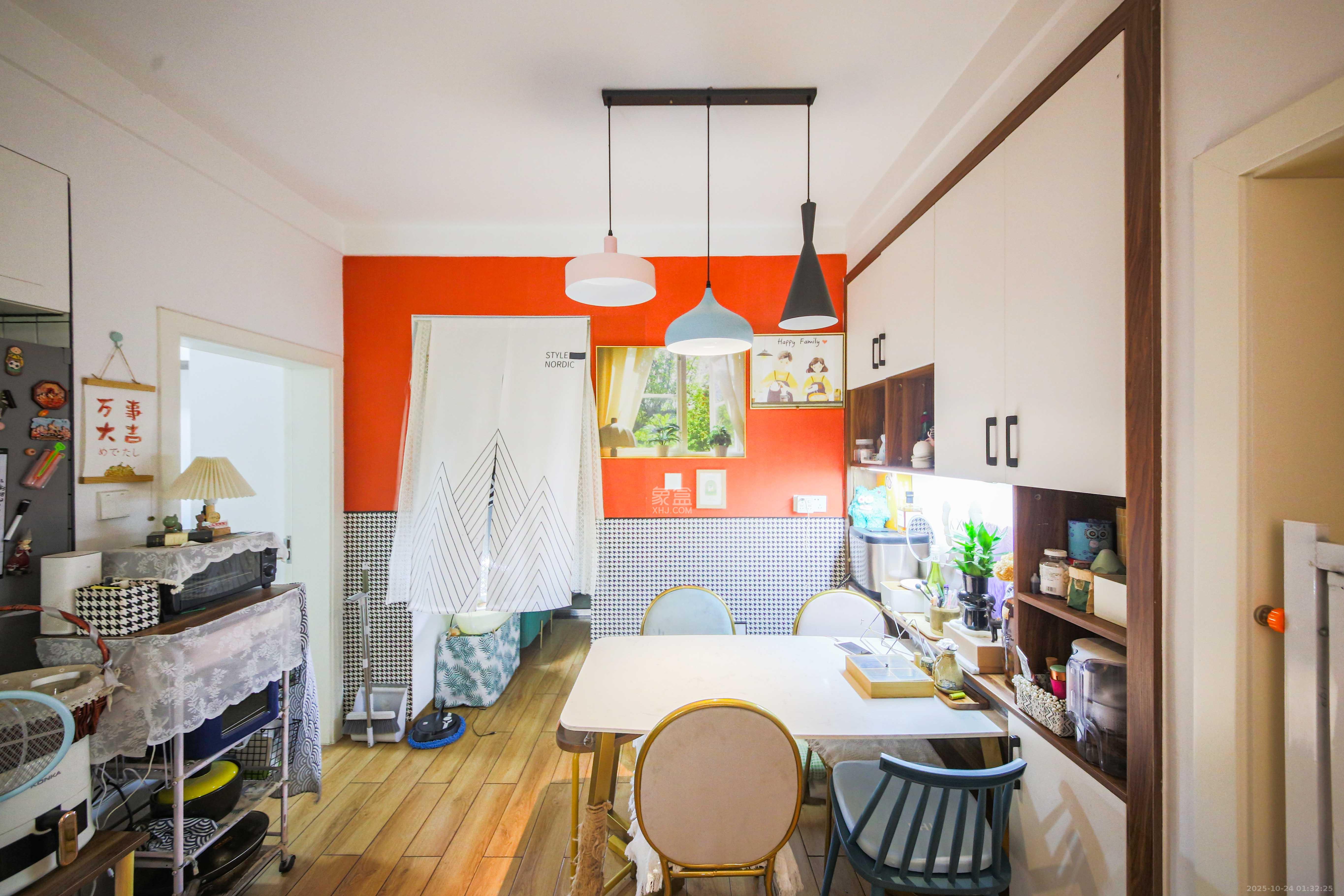 水墨林溪 3室1厅1卫 125.0万 水墨林溪 3室1厅1卫 125.0万客厅