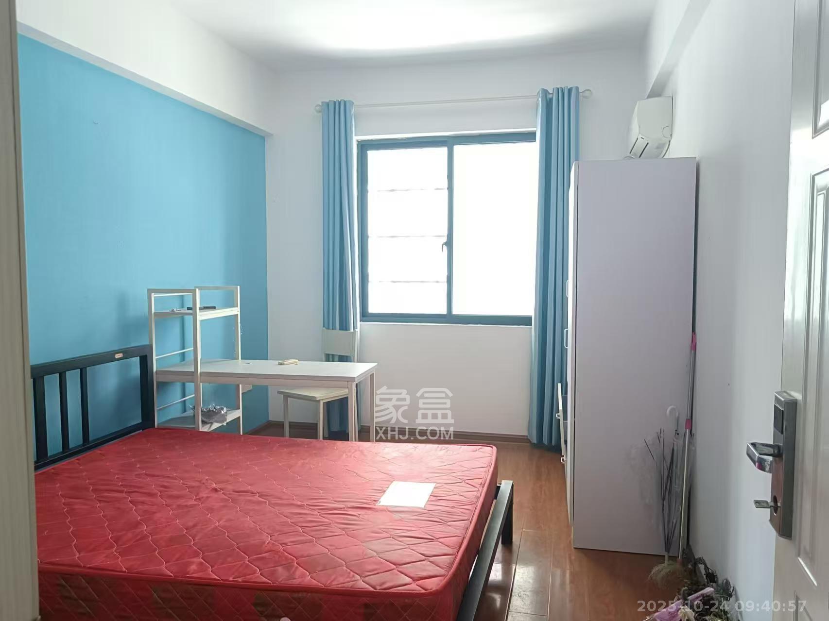 华电湘苑  4室2厅1卫    2800.0元/月 华电湘苑  4室2厅1卫    2800.0元/月室内图