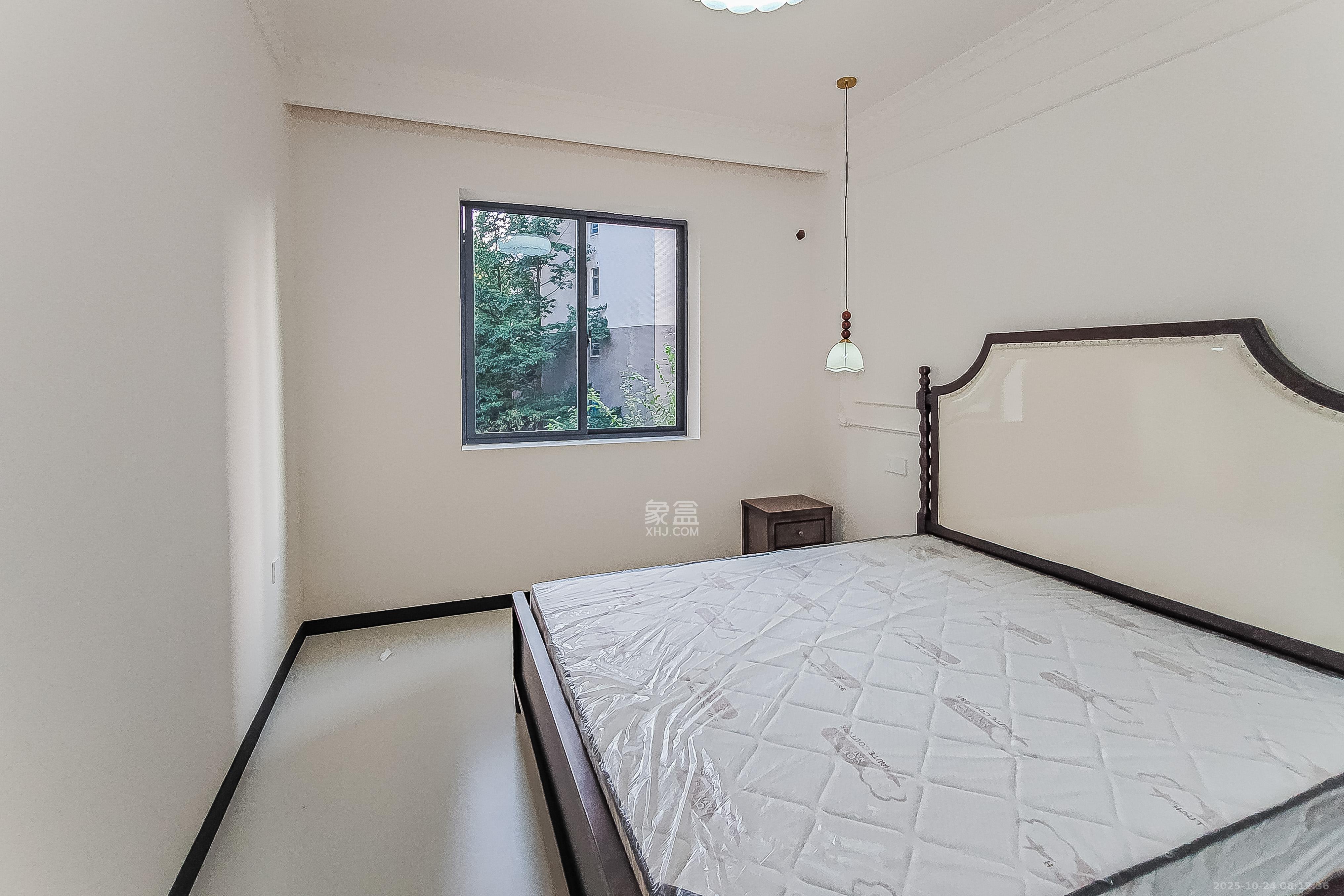 生资公司宿舍(雨花亭) 3室1厅1卫 48.8万 生资公司宿舍(雨花亭) 3室1厅1卫 48.8万卧室