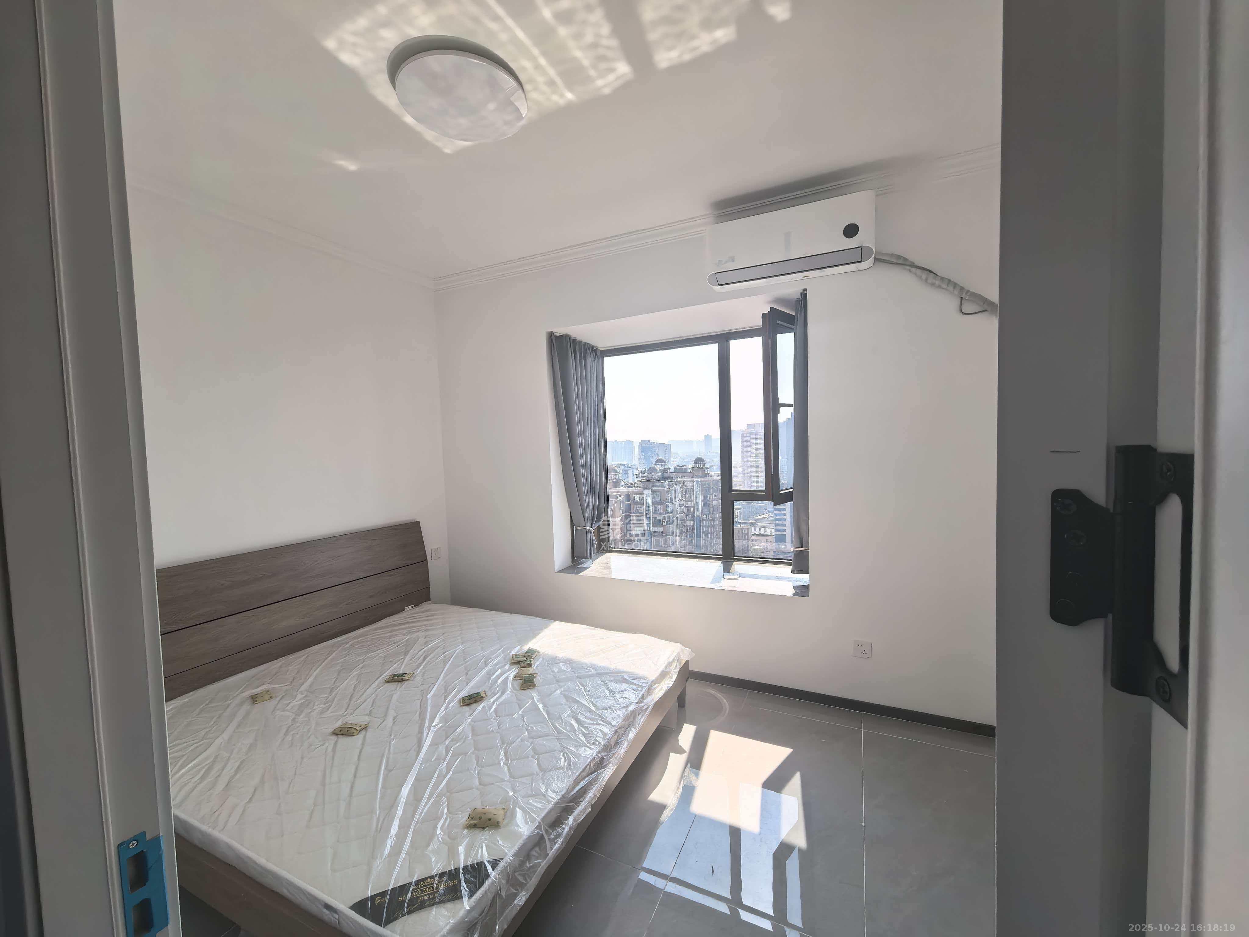 东塘SOHO(东上恒源大厦)  2室1厅1卫    3000.0元/月室内图