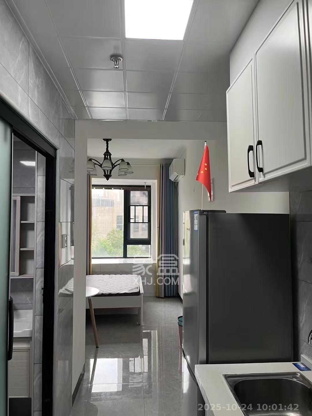 保利麓谷林语I区 1室1厅1卫 1500.0元/月 保利麓谷林语I区 1室1厅1卫 1500.0元/月室内图