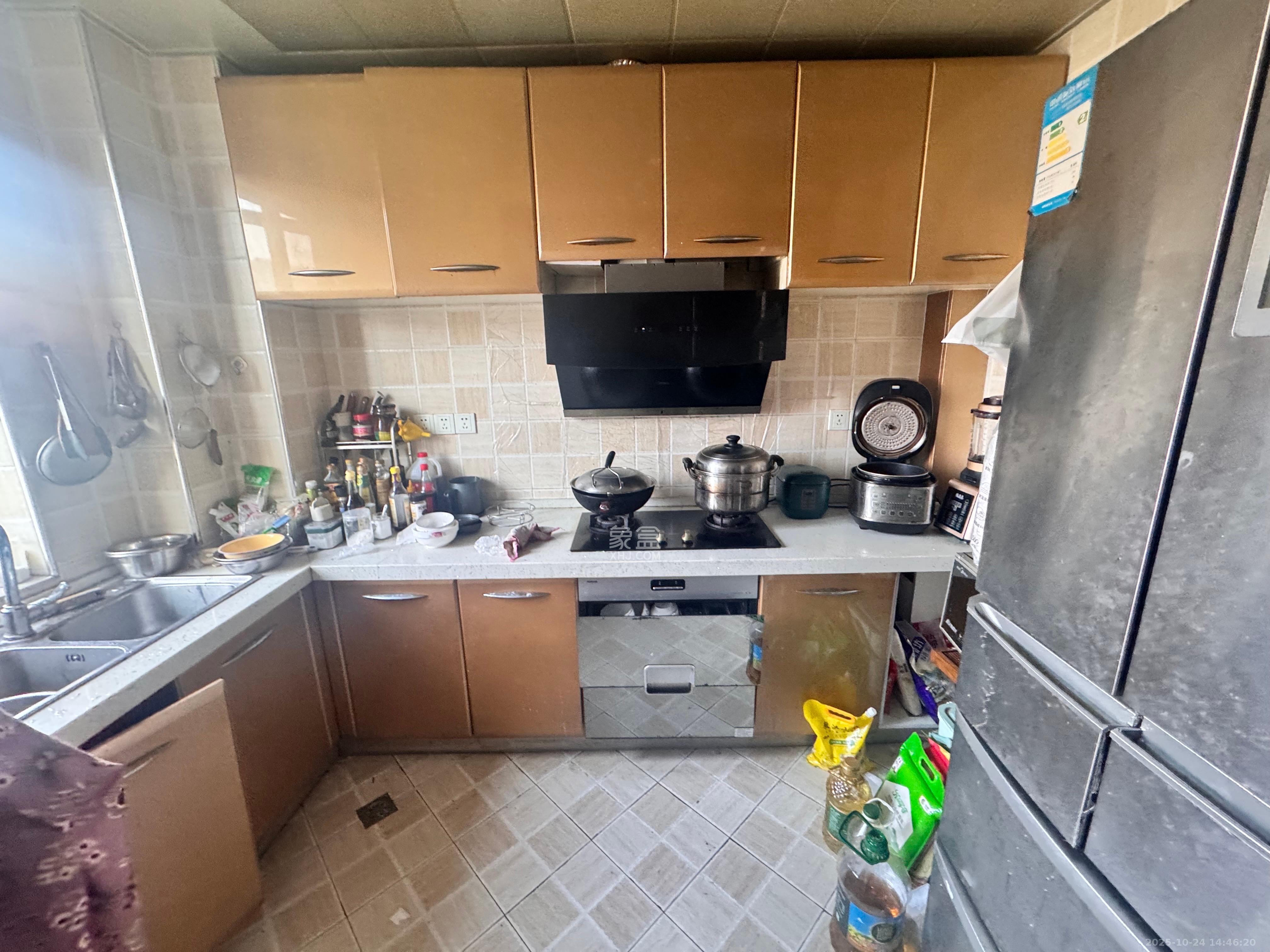 茂华国际湘  4室2厅2卫    5000.0元/月 茂华国际湘  4室2厅2卫    5000.0元/月室内图