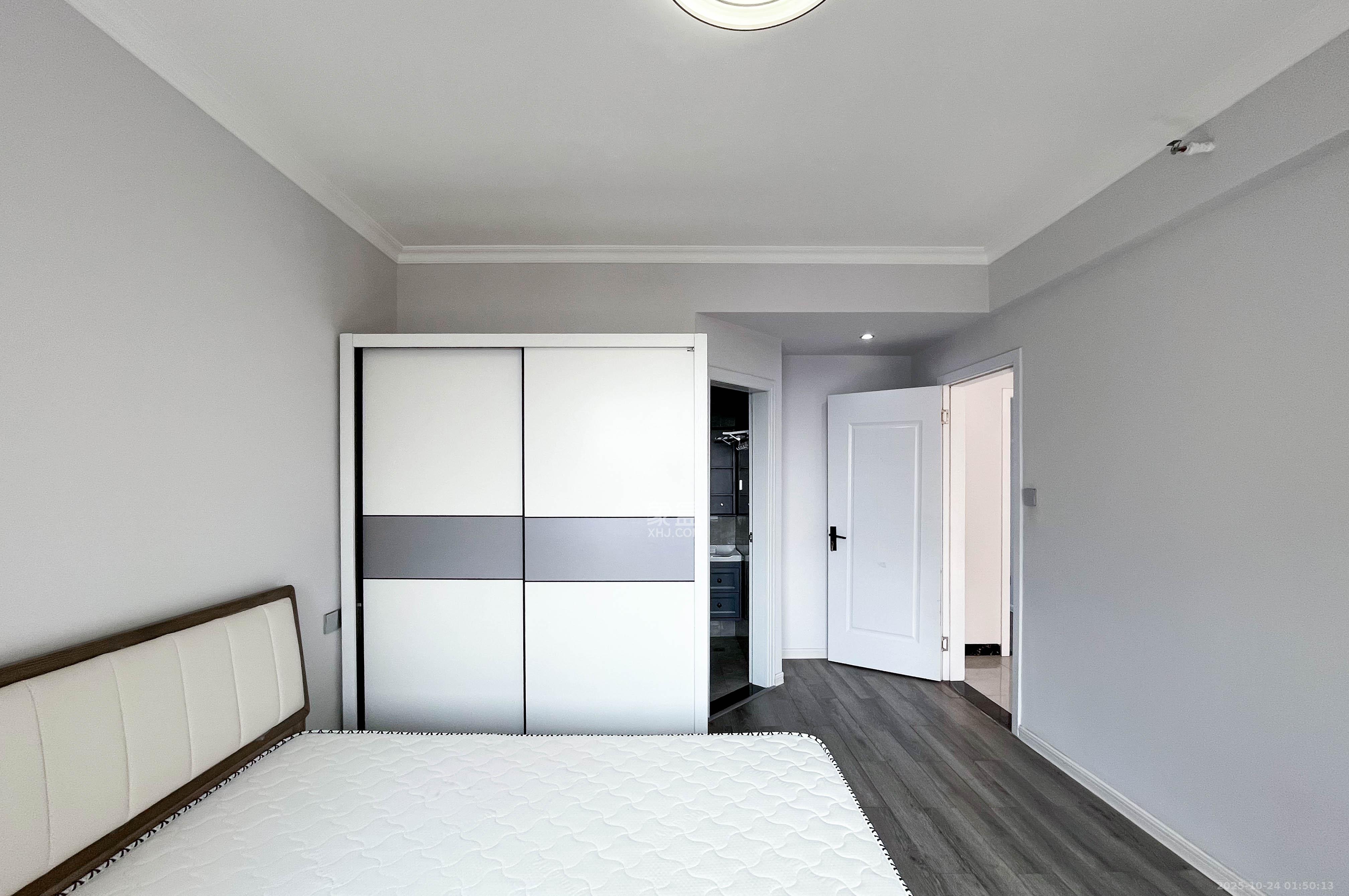 佳兆业云顶梅溪湖（佳兆业梅溪荟）  4室2厅2卫    140.0万其他