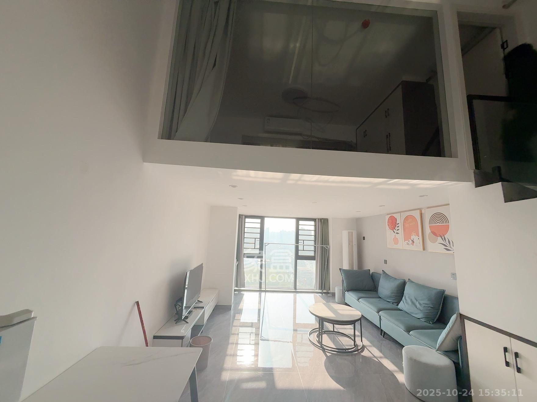 振业城三期 2室2厅1卫 2100.0元/月 振业城三期 2室2厅1卫 2100.0元/月室内图