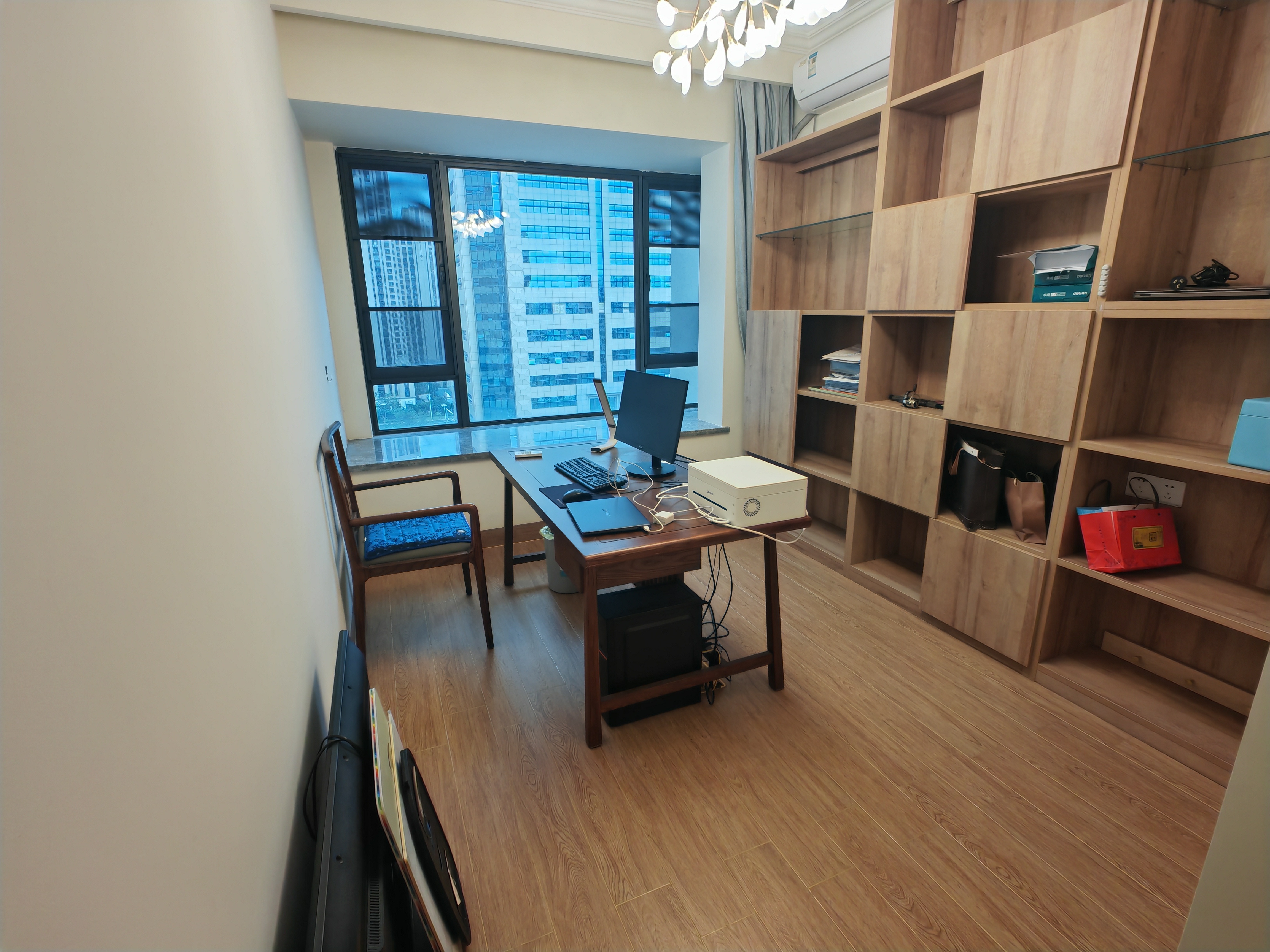 海航豪庭北苑  3室2厅2卫    6500.0元/月室内图