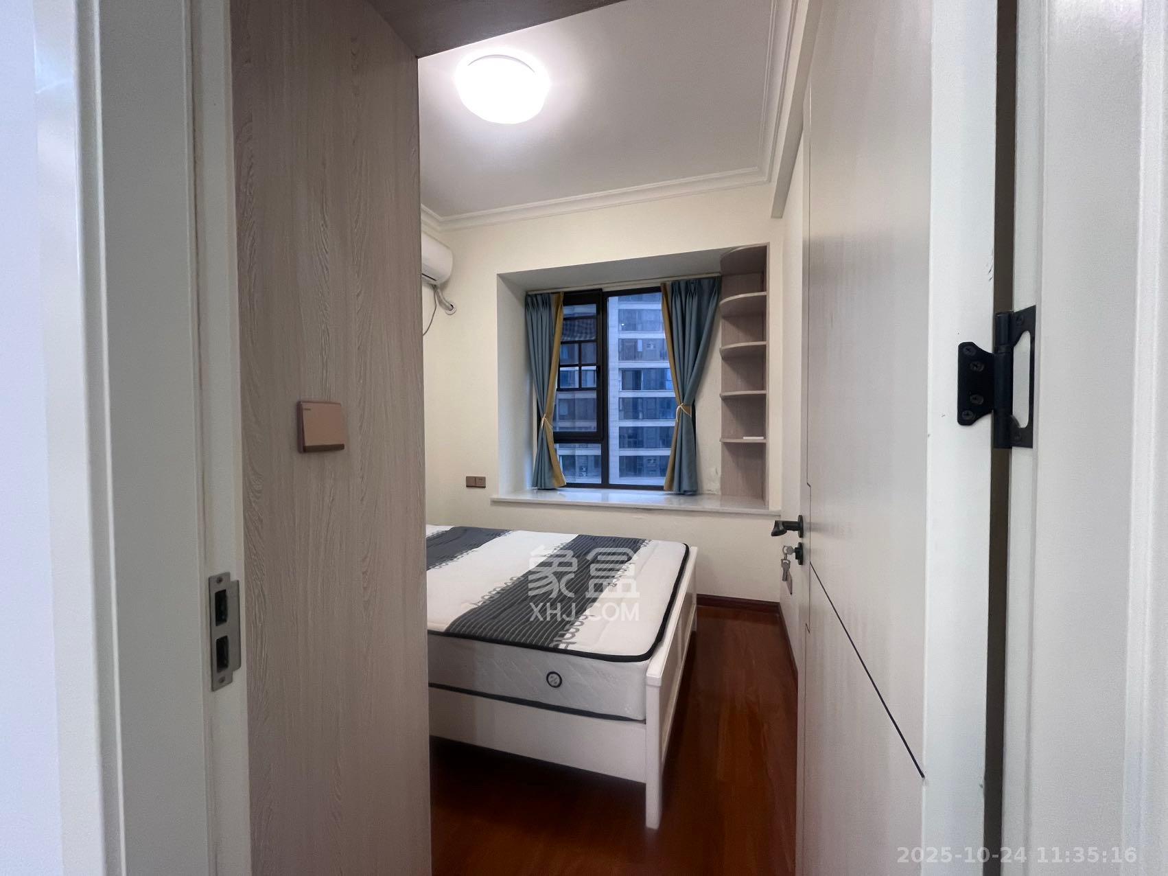 山水梅溪雅郡  4室2厅2卫    3200.0元/月室内图