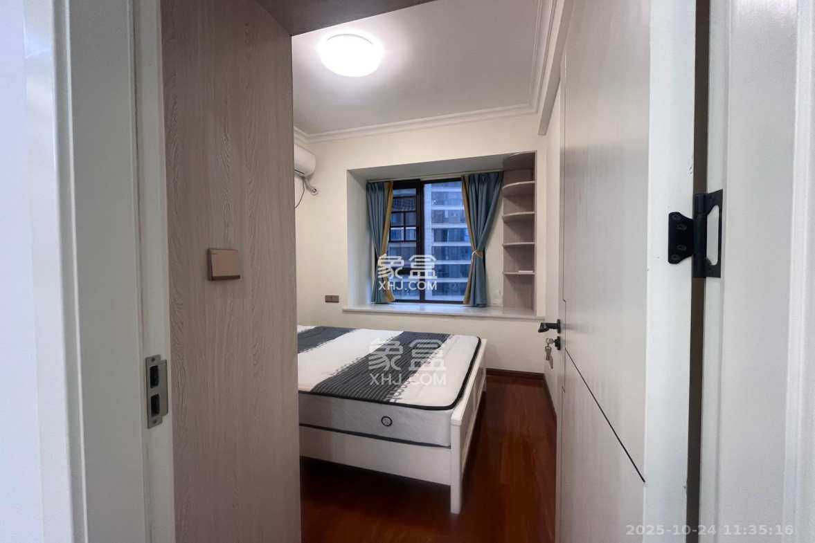 山水梅溪雅郡  4室2厅2卫    3200.0元/月 山水梅溪雅郡  4室2厅2卫    3200.0元/月室内图