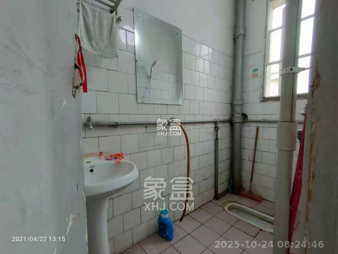 人民新村 2室1厅1卫 1600.0元/月 人民新村 2室1厅1卫 1600.0元/月室内图