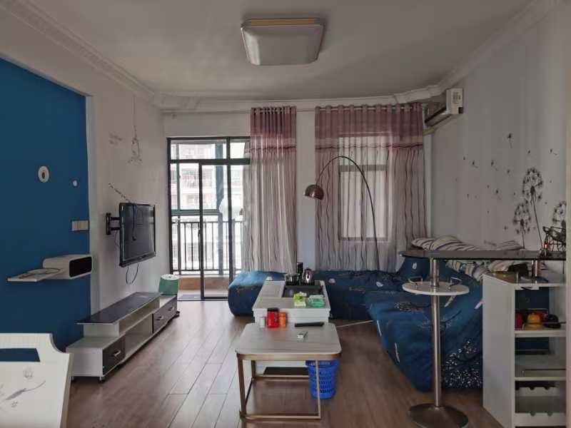 玉龙湾  2室2厅1卫    2200.0元/月 玉龙湾  2室2厅1卫    2200.0元/月室内图